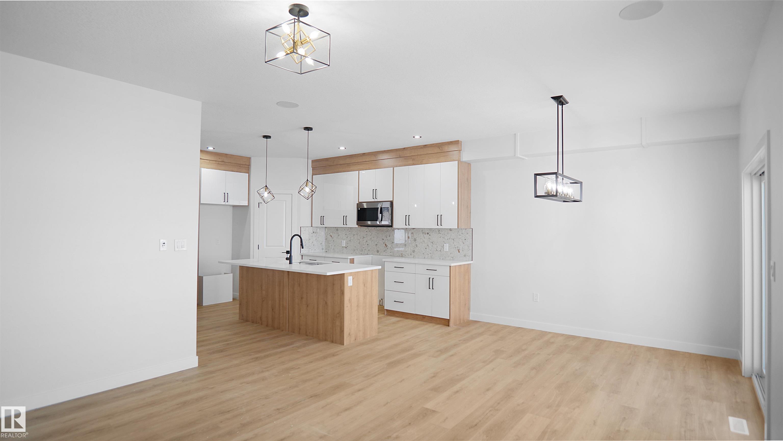 Photo 15 at 10 Axelwood Crescent, Jesperdale, Spruce Grove