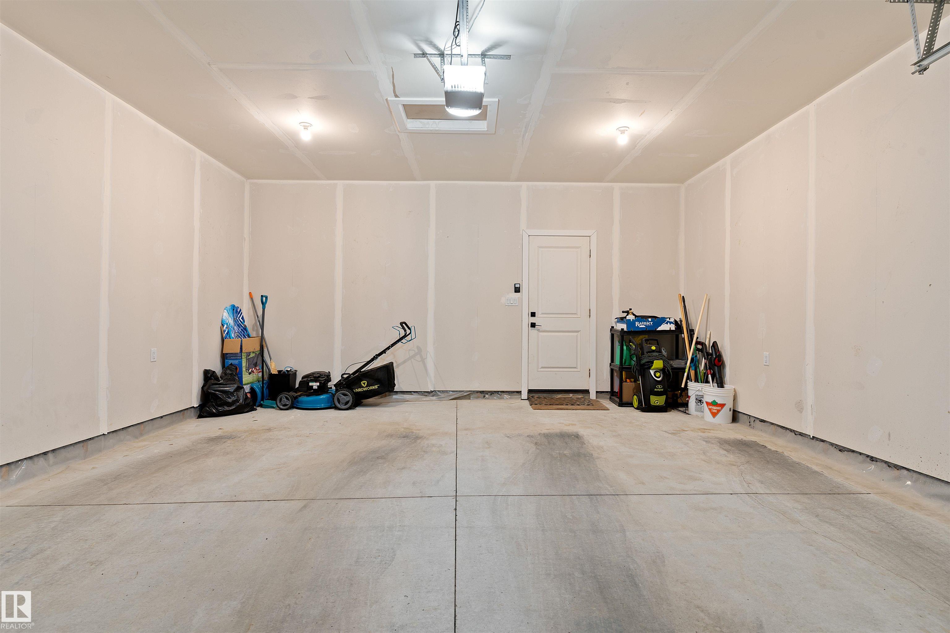 Photo 34 at 182 Caledonia Drive, Meadowview Park, Leduc