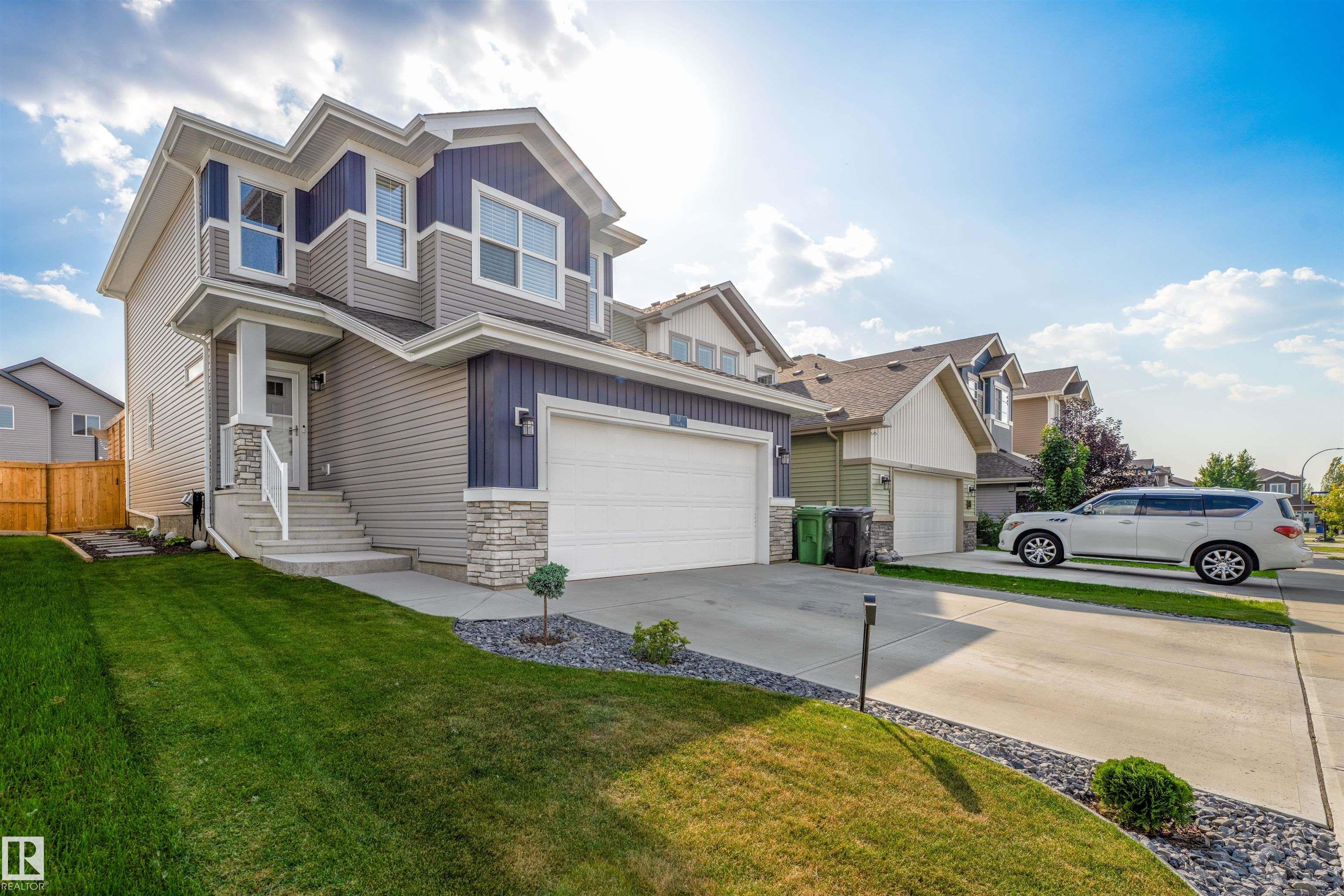 Photo 3 at 37 Sequoia Bend, Sienna, Fort Saskatchewan