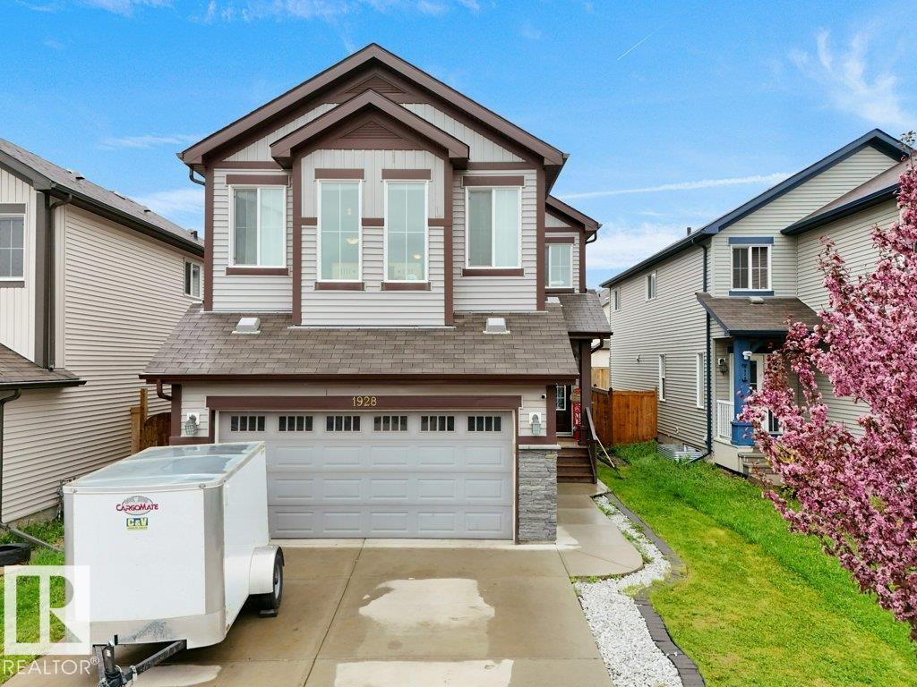 1928 51 Street SW, Walker, Edmonton 