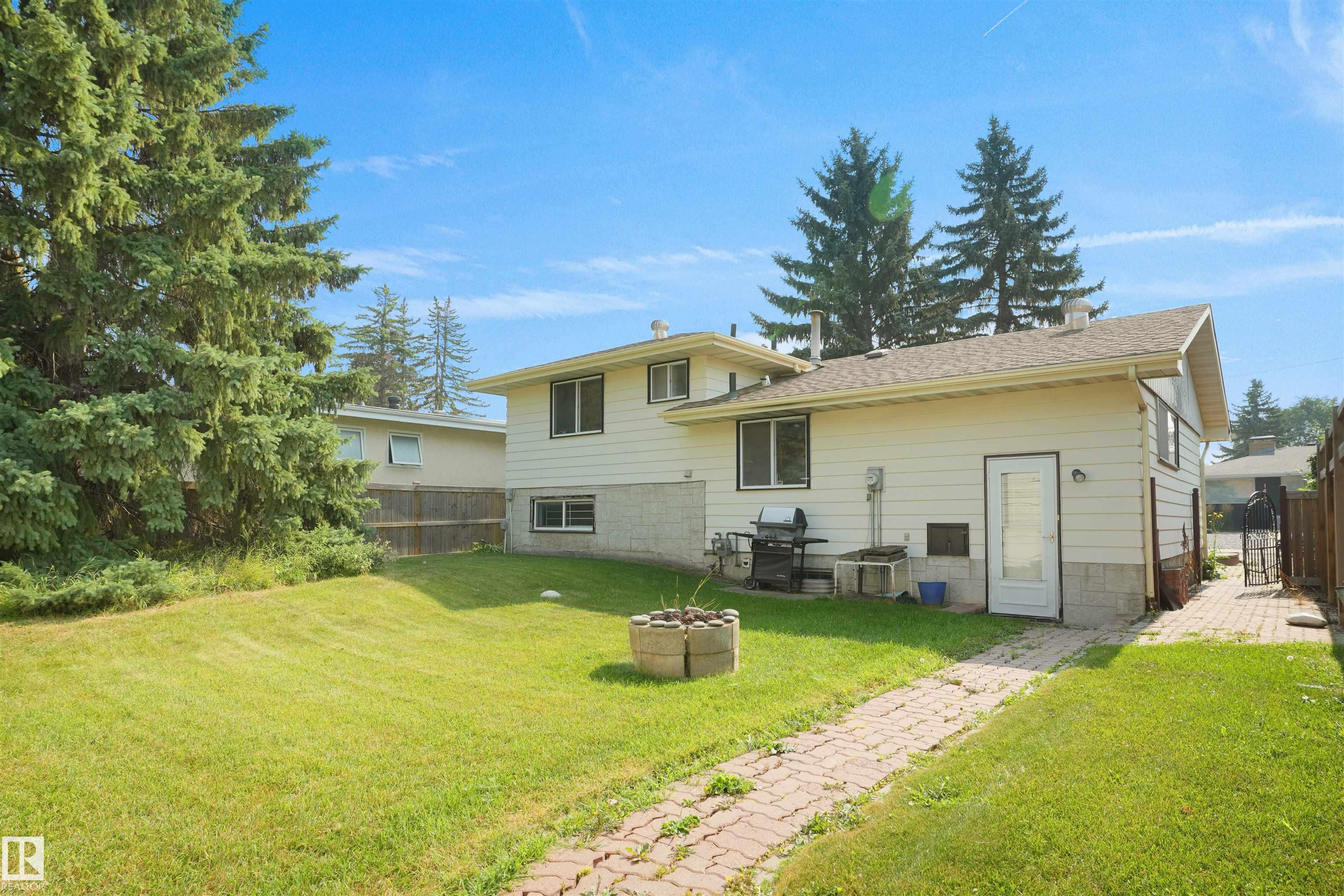 Photo 31 at 14324 49 Avenue NW, Brookside, Edmonton