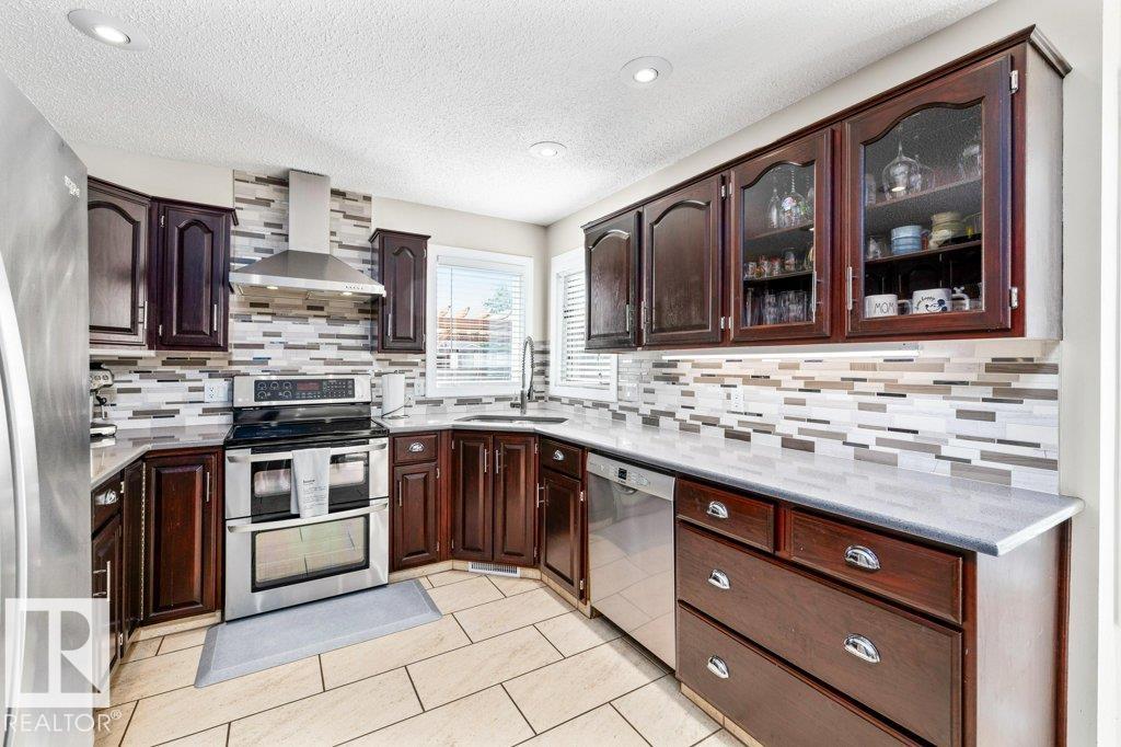 Photo 9 at 57 Chelsea Way, Chelsea Heights, Sherwood Park