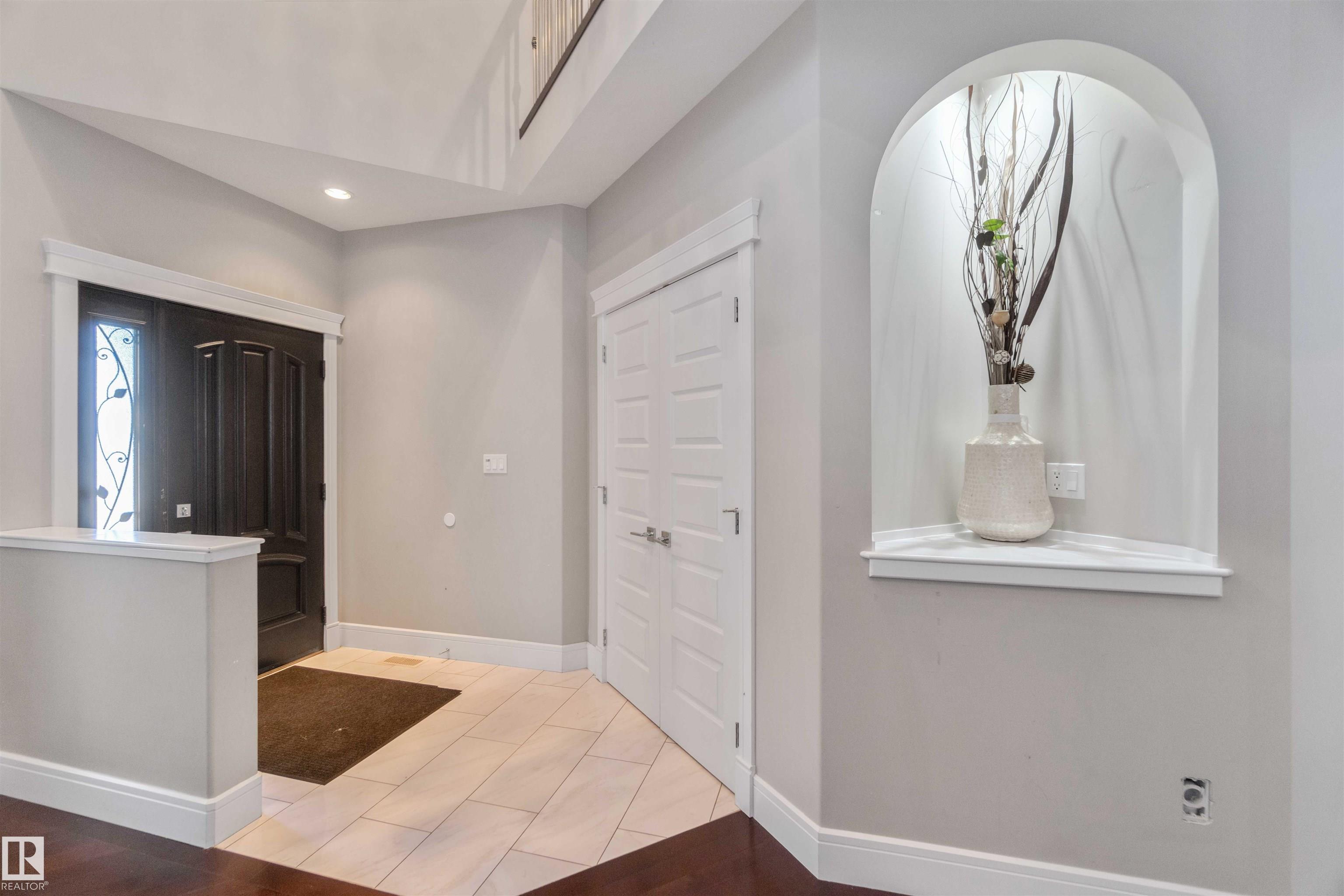 Photo 3 at 3948 Claxton Loop SW, Chappelle Area, Edmonton