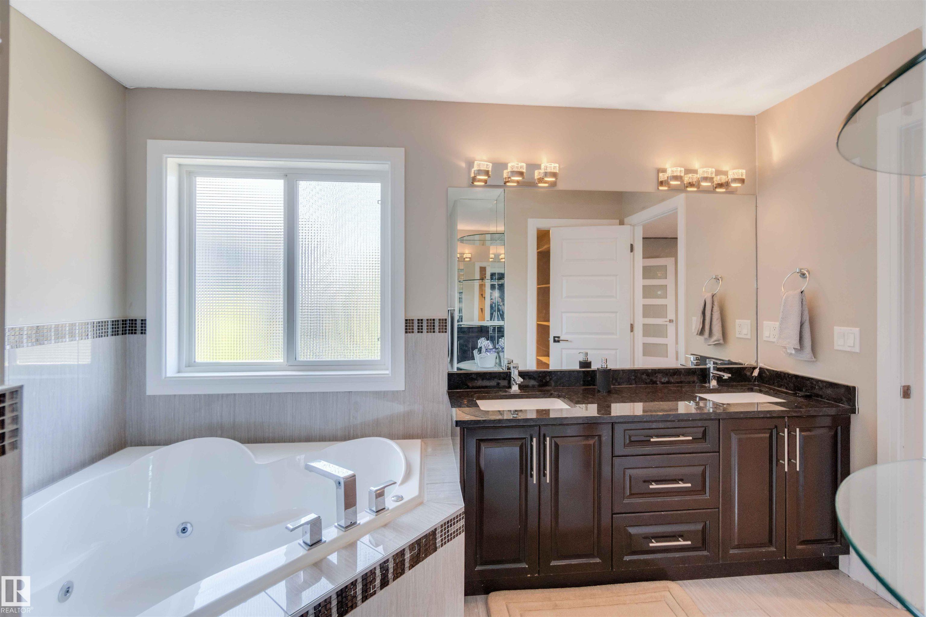 Photo 47 at 3948 Claxton Loop SW, Chappelle Area, Edmonton