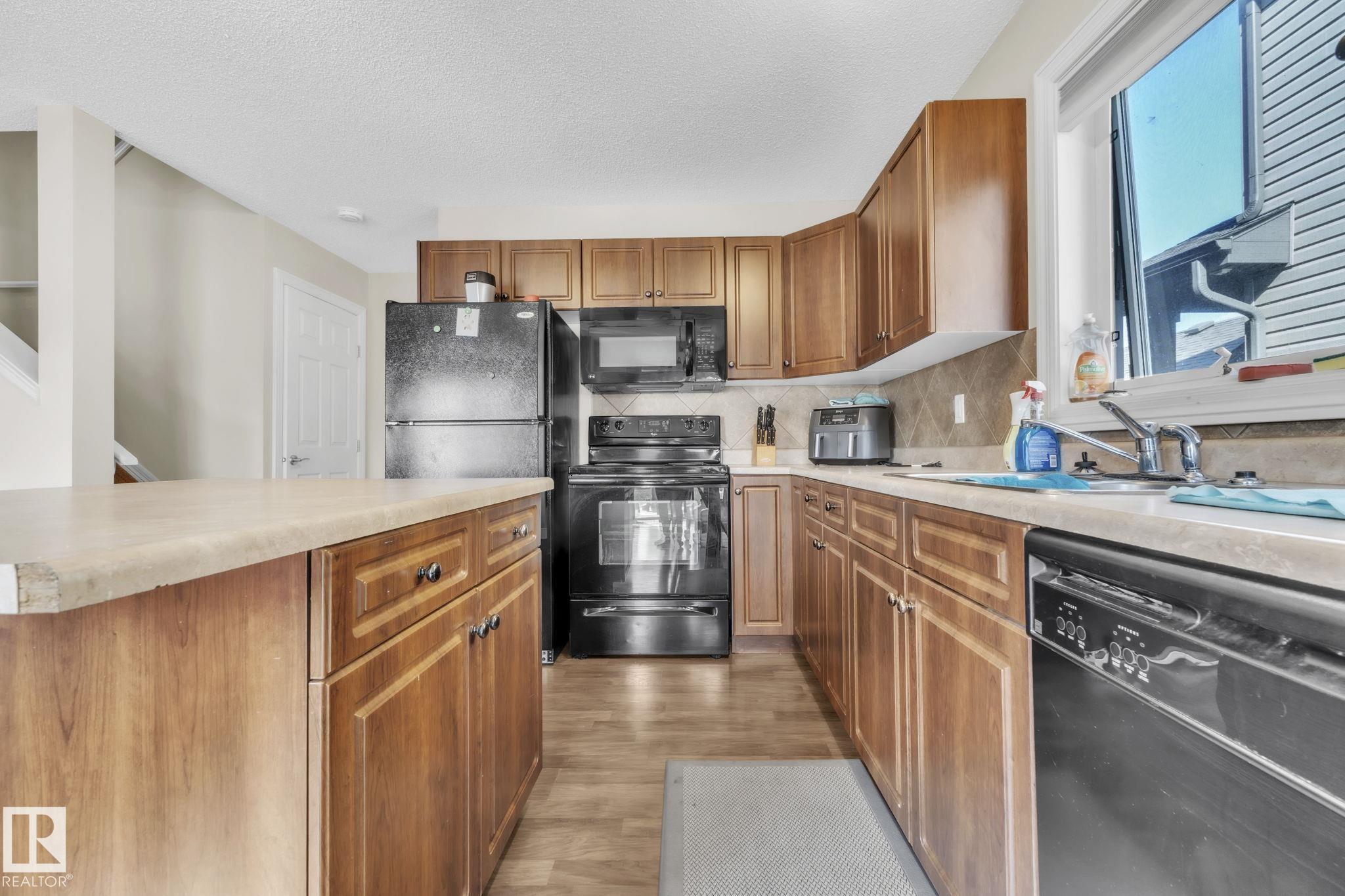 Photo 7 at 140 Calvert Wynd, South Pointe, Fort Saskatchewan