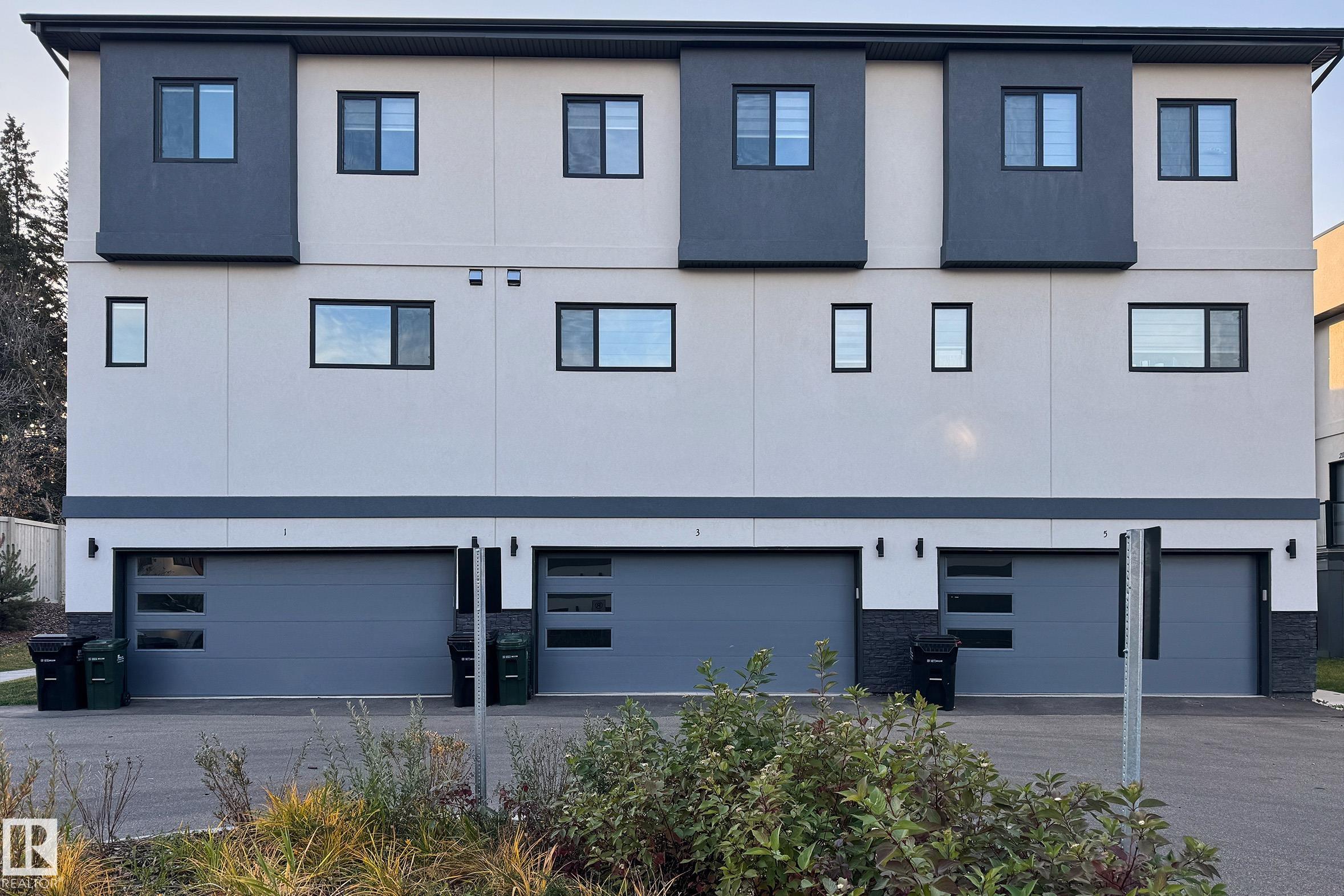 Photo 3 at 28 - 10 Salisbury Way, Salisbury Village, Sherwood Park