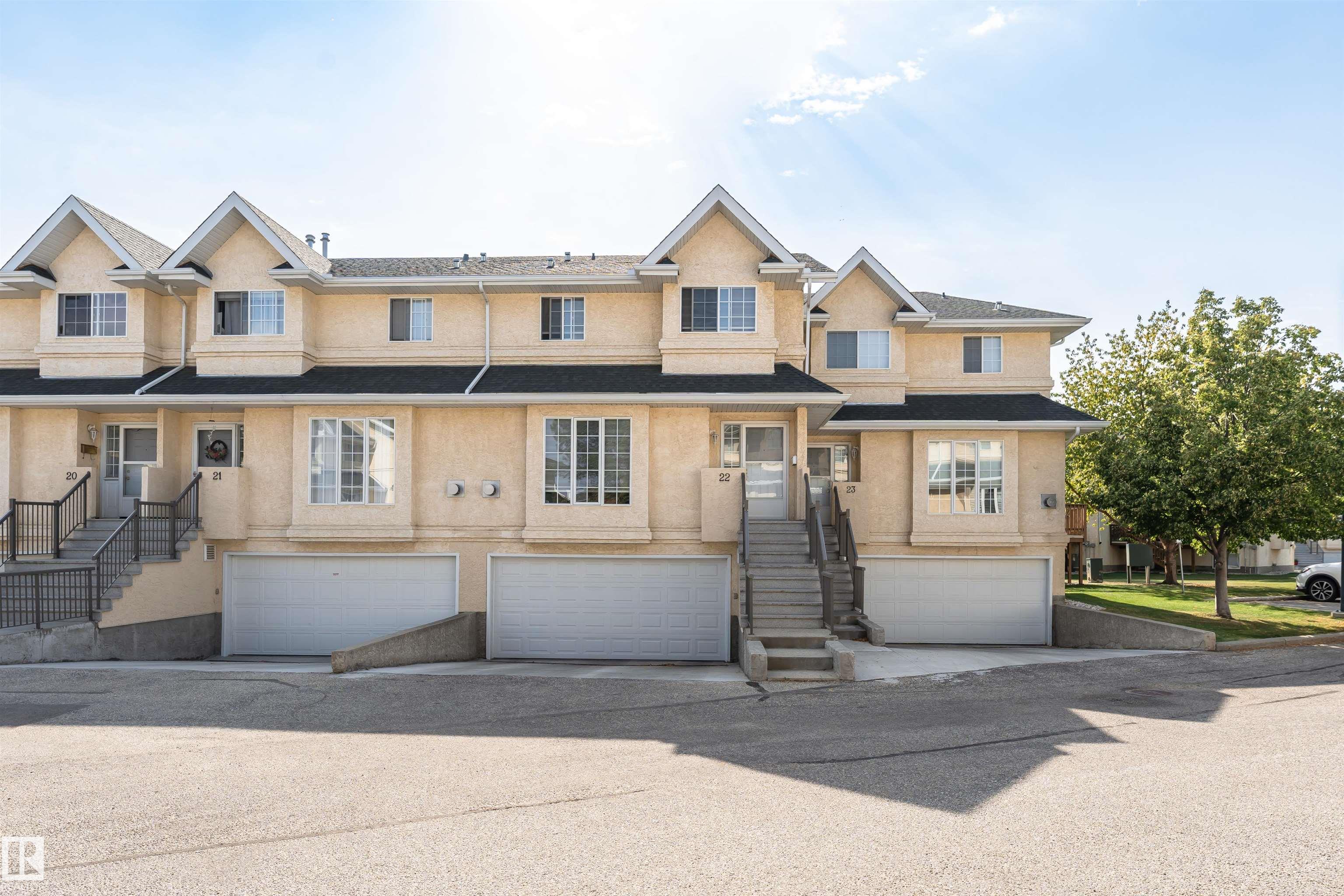22 - 2419 133 Avenue NW, Kernohan, Edmonton 