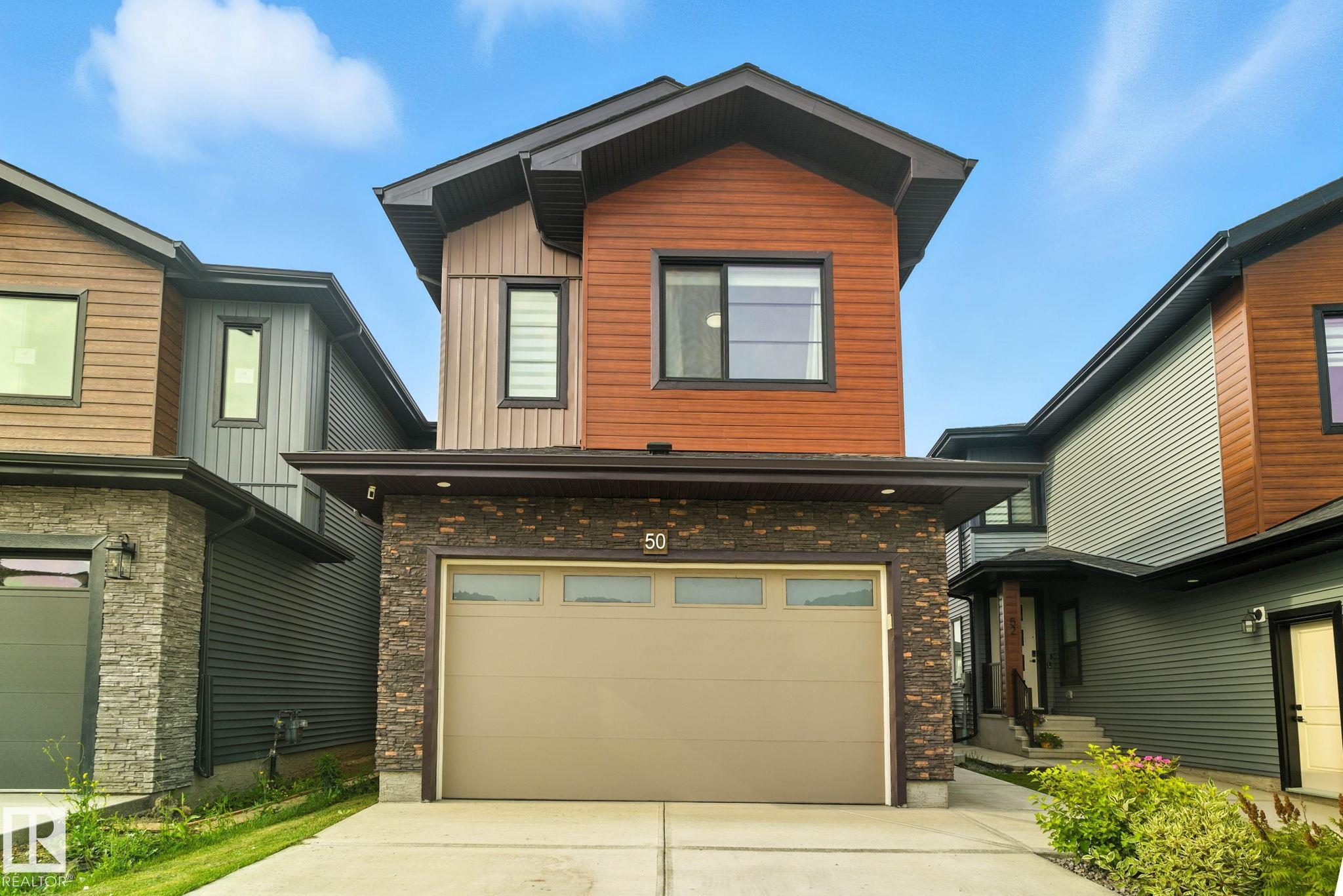 Photo 2 at 50 Grassview Crescent, Tonewood, Spruce Grove