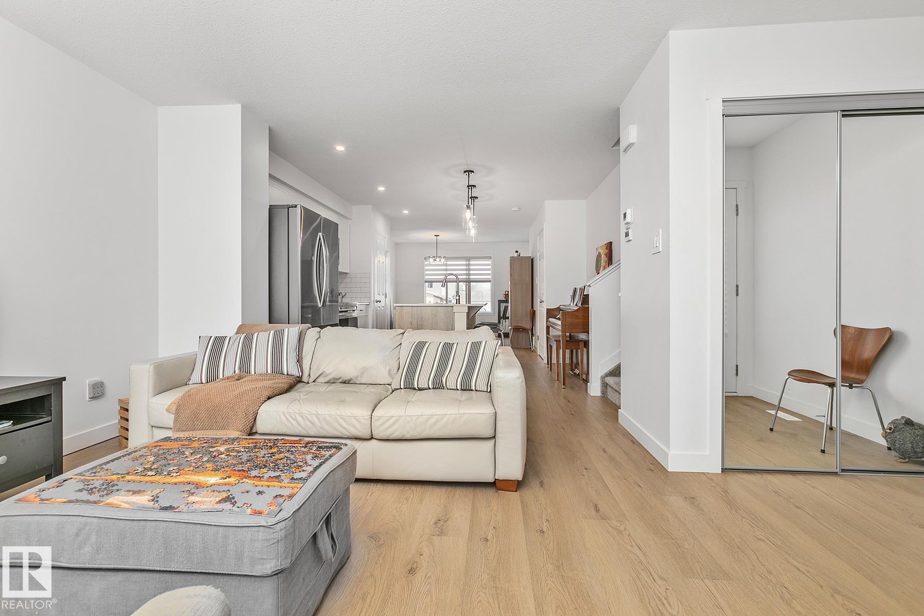 Photo 6 at 17919 71 Street NW, Crystallina Nera East, Edmonton