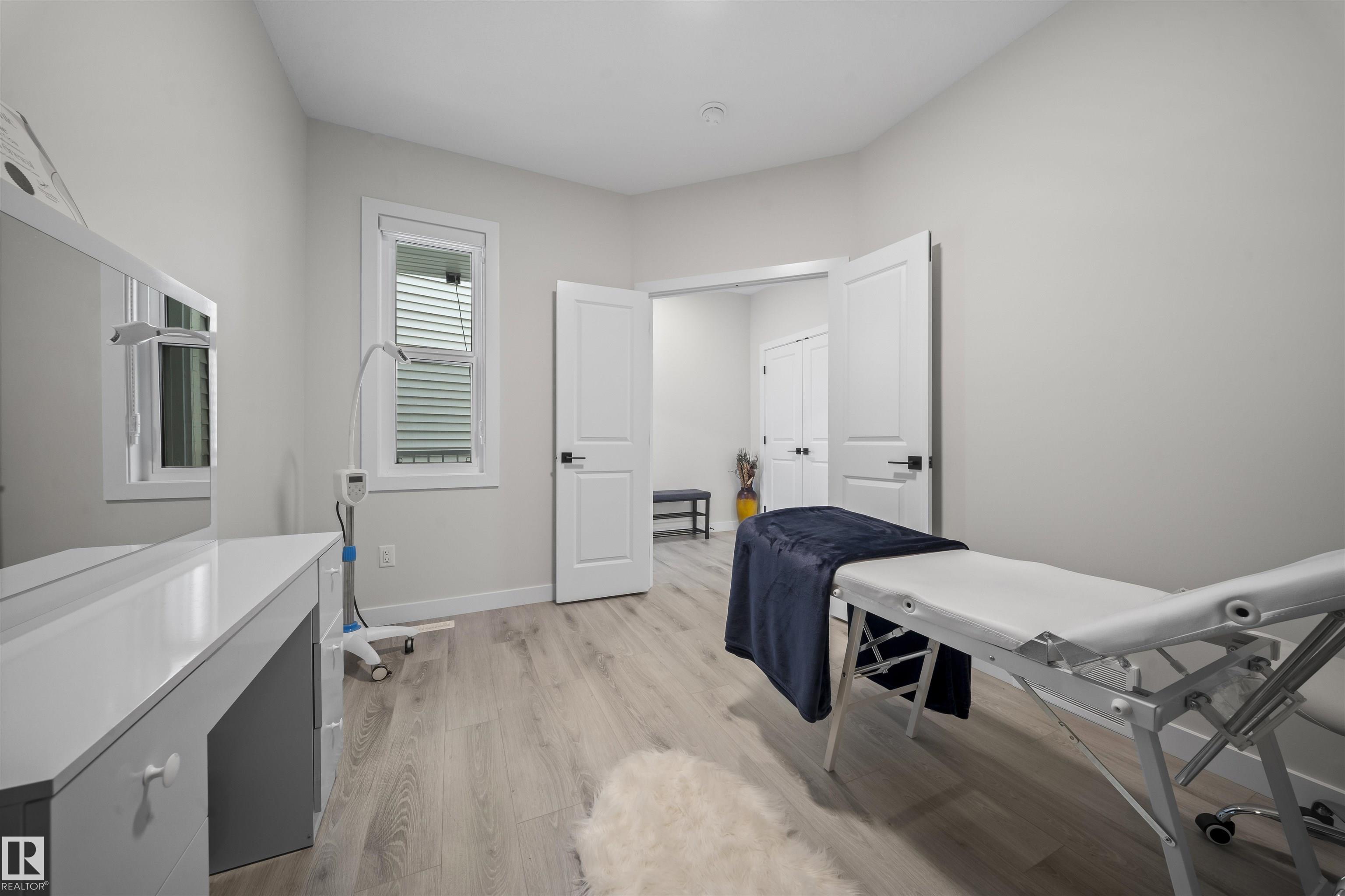 Photo 11 at 460 Roberts Crescent, Robinson, Leduc