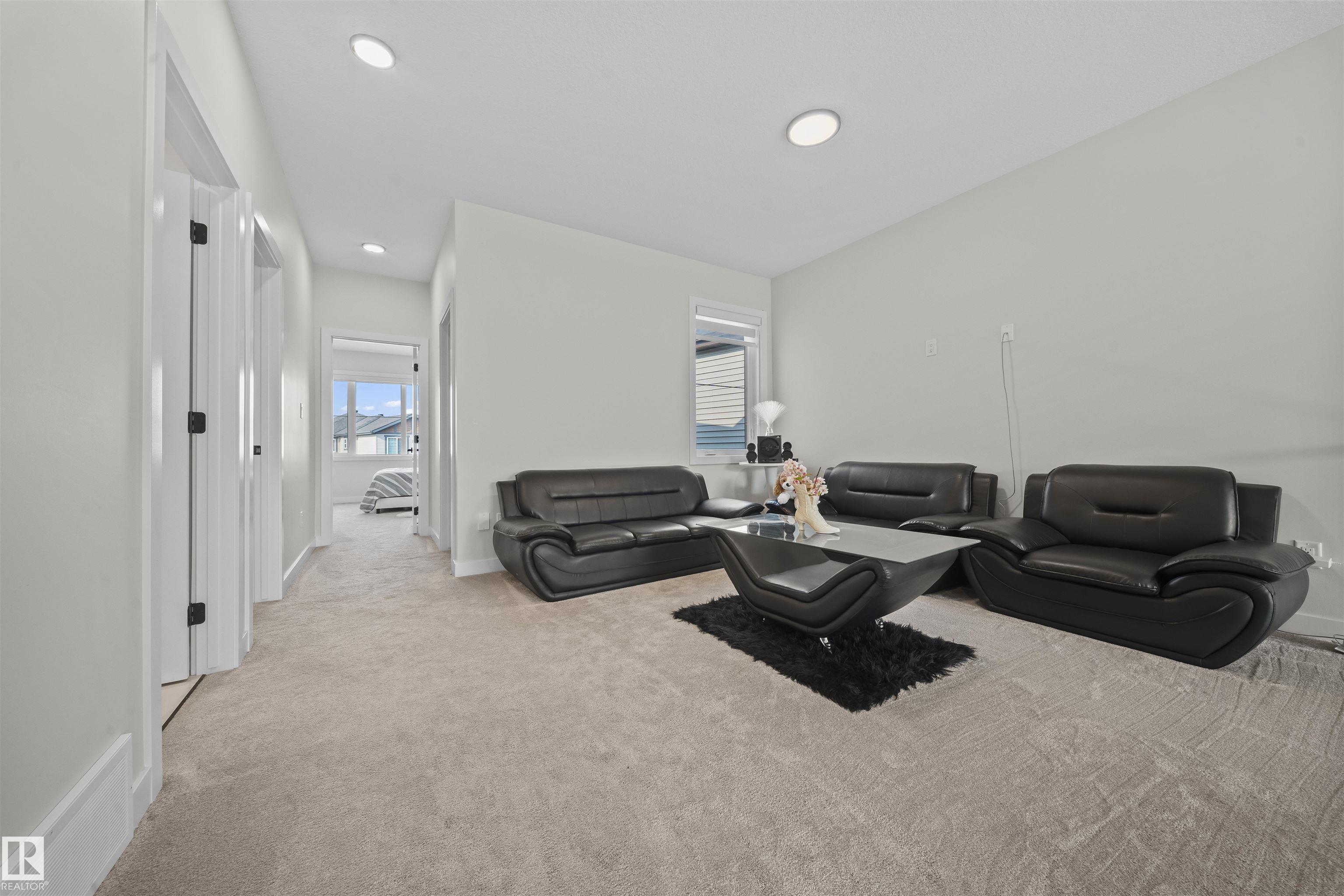 Photo 34 at 460 Roberts Crescent, Robinson, Leduc
