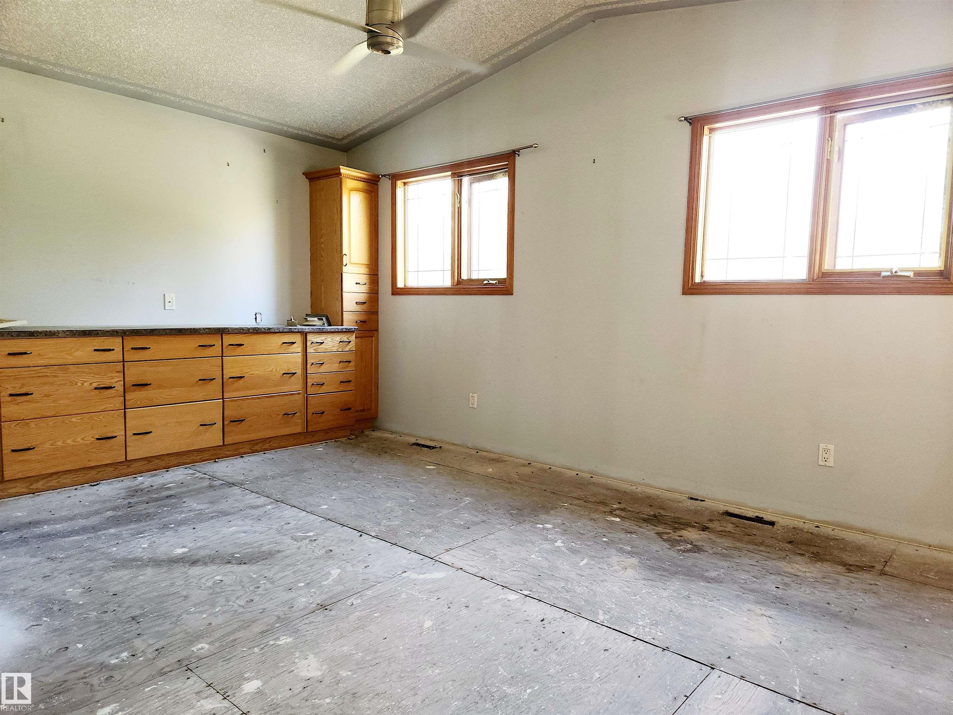 Photo 13 at 101 - 52502 Rge Road 25, Johnny's Lake, Rural Parkland County