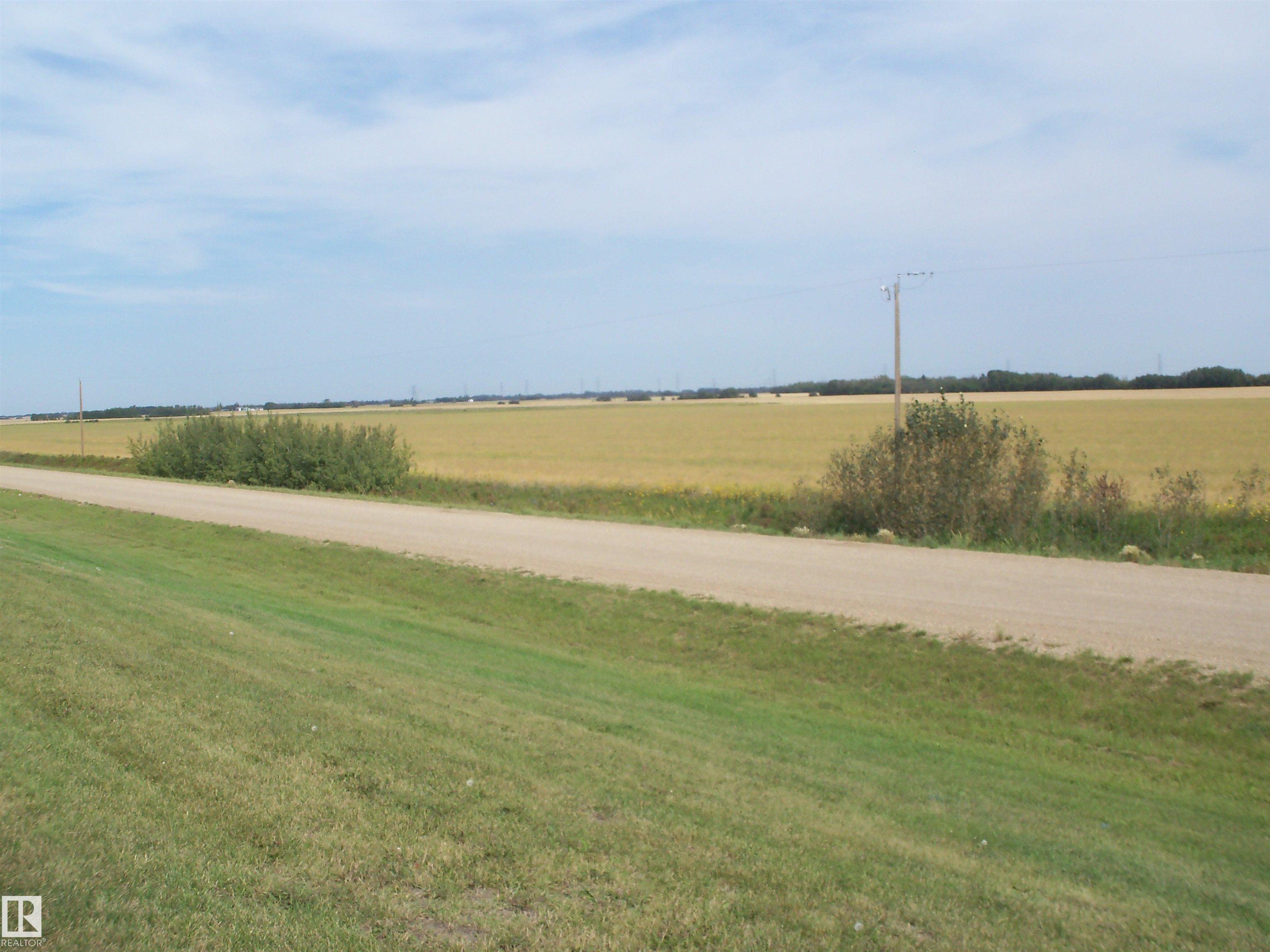 Photo 3 at TWP 551 Rr 234, None, Rural Sturgeon County