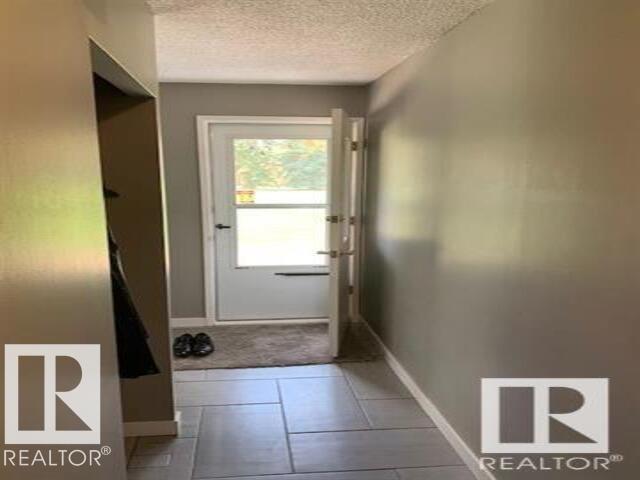 Photo 23 at 40 Garden Crescent, Grandin, St. Albert