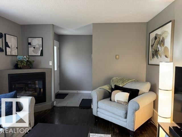 Photo 7 at 40 Garden Crescent, Grandin, St. Albert