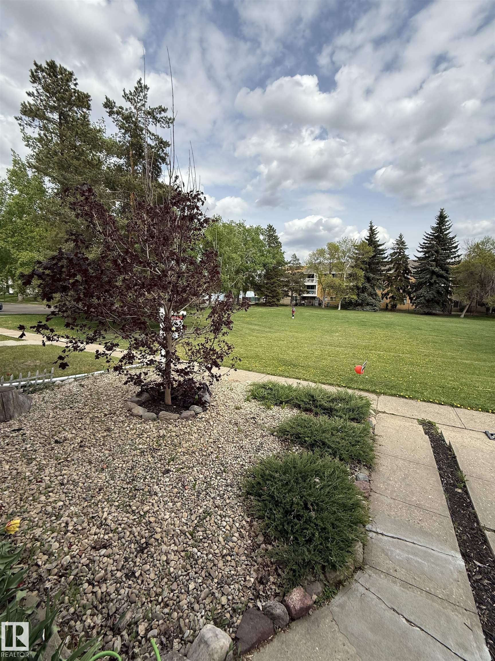 Photo 62 at 40 Garden Crescent, Grandin, St. Albert
