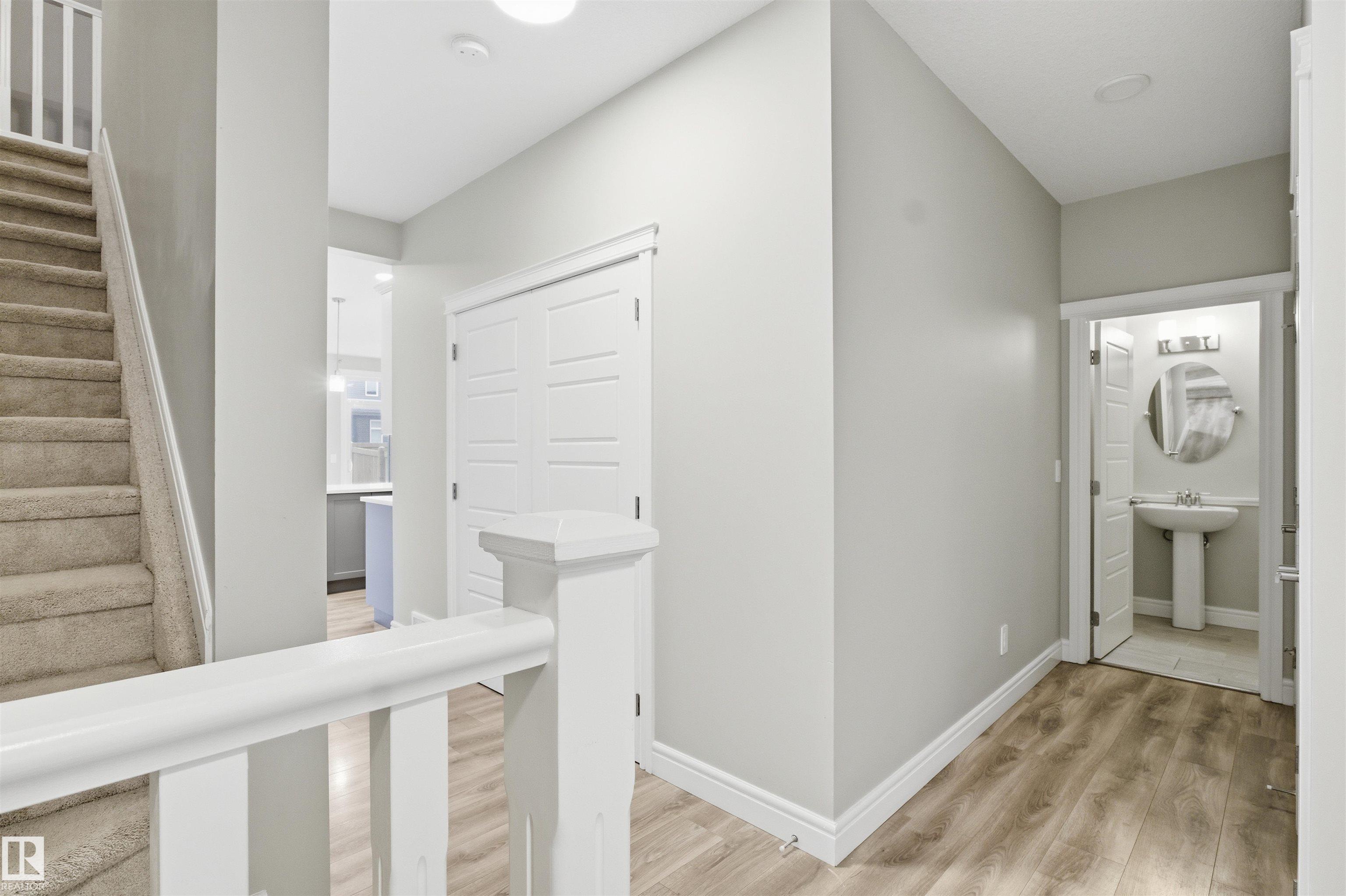 Picture for 5611 KOOTOOK PL SW