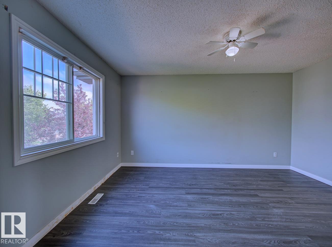 Photo 19 at 147 Westwood Lane, Westpark, Fort Saskatchewan