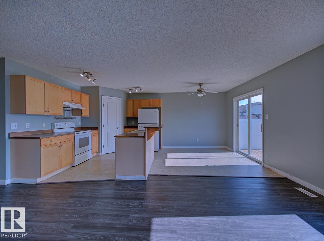 Photo 7 at 147 Westwood Lane, Westpark, Fort Saskatchewan