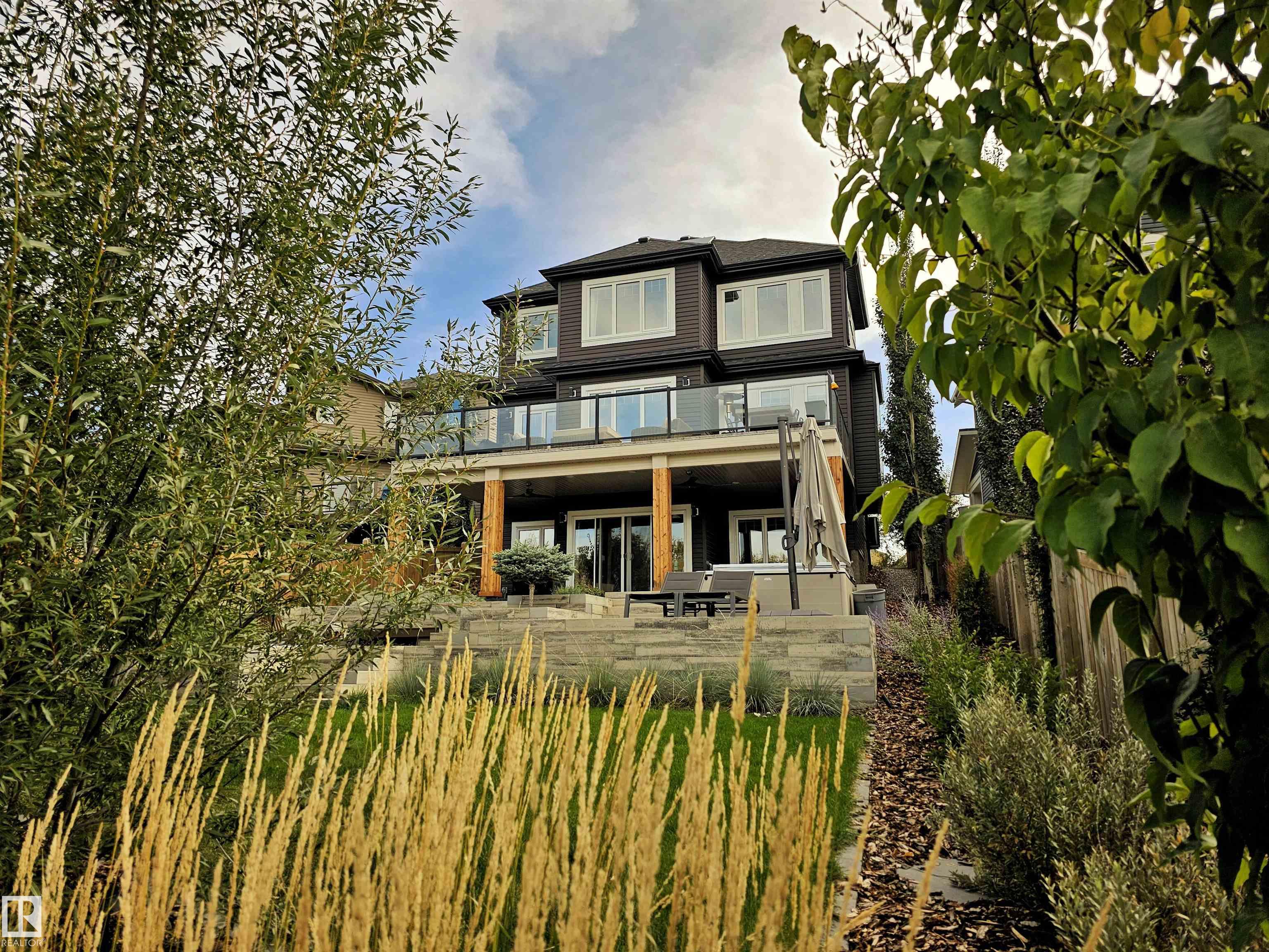 1265 Peregrine Terrace NW, Hawks Ridge, Edmonton 