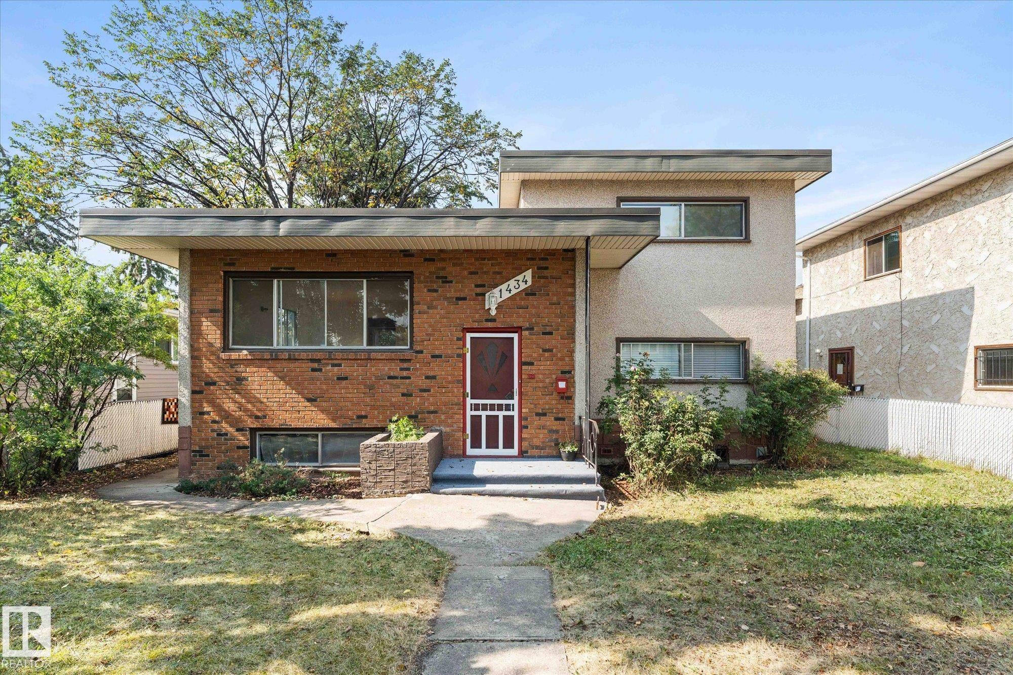 11434 125 Street NW, Inglewood, Edmonton 