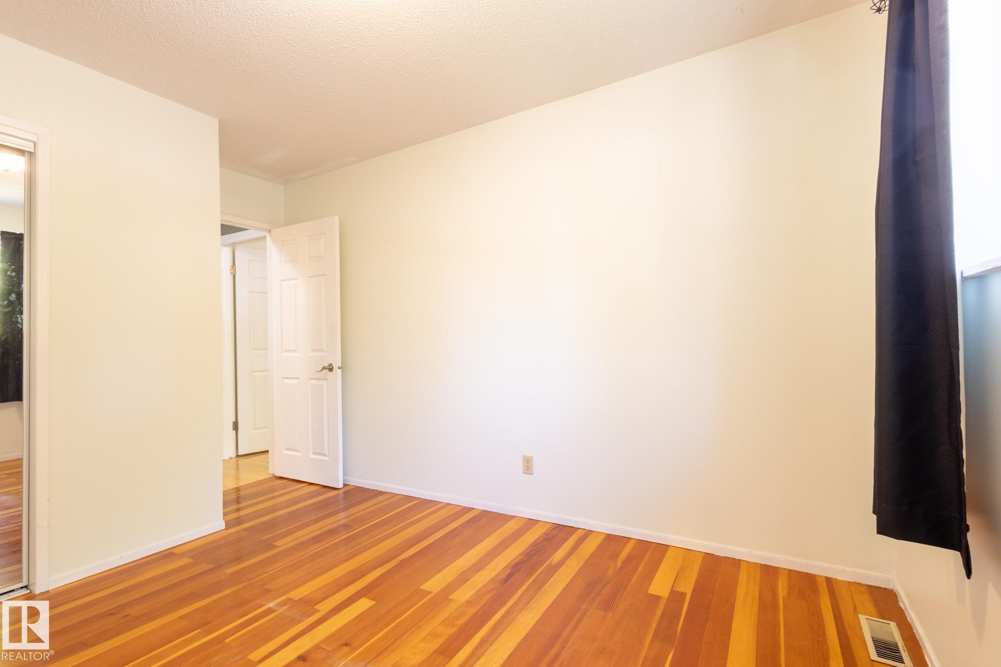Photo 25 at 16 Larose Drive, Lacombe Park, St. Albert