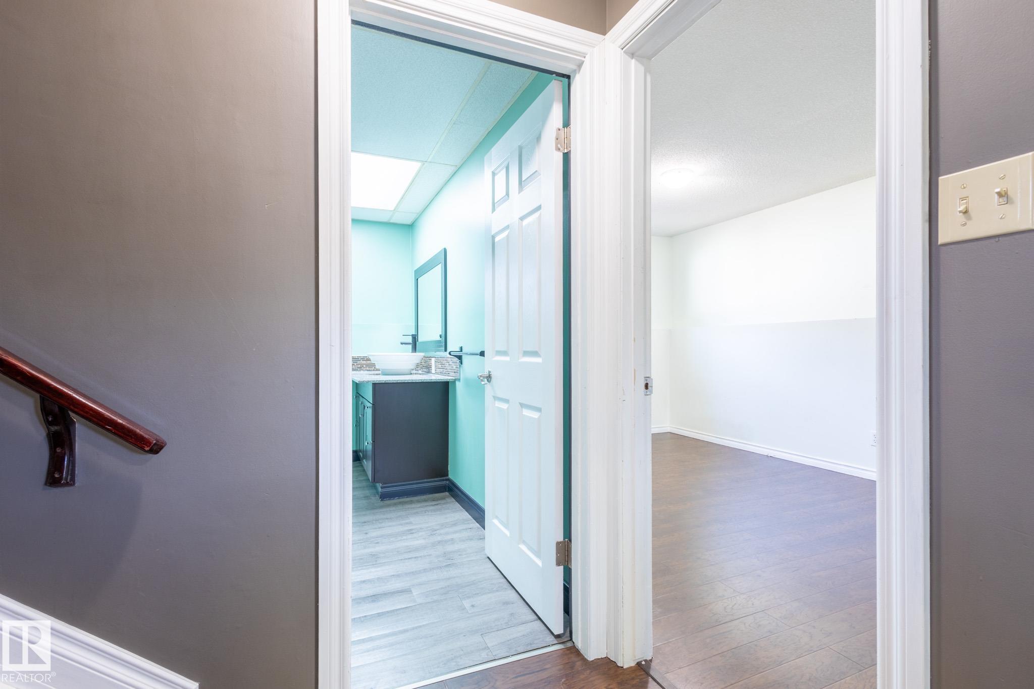Photo 31 at 16 Larose Drive, Lacombe Park, St. Albert