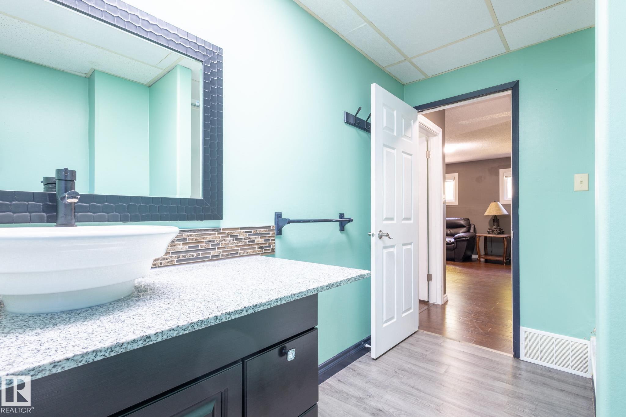 Photo 36 at 16 Larose Drive, Lacombe Park, St. Albert