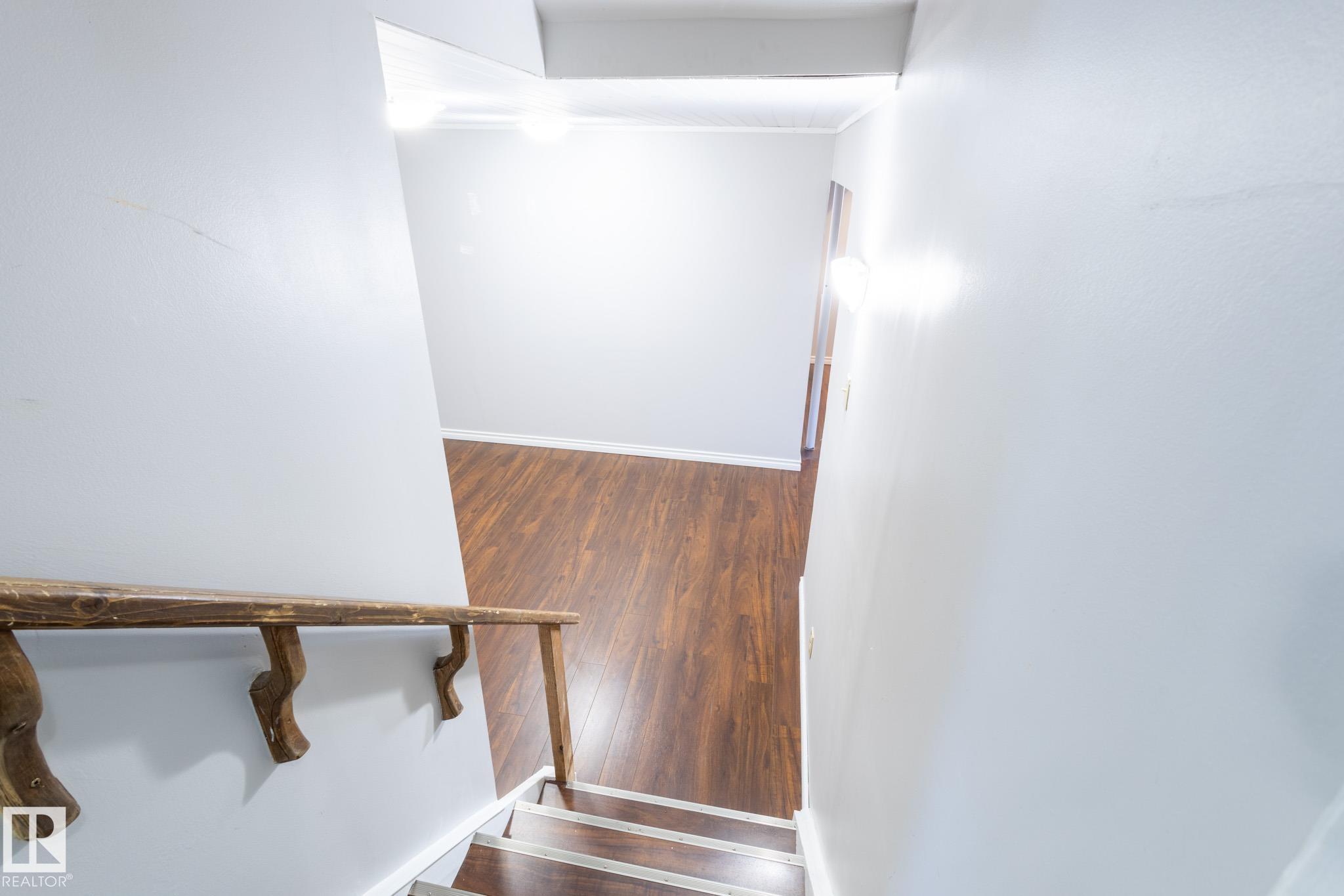 Photo 38 at 16 Larose Drive, Lacombe Park, St. Albert