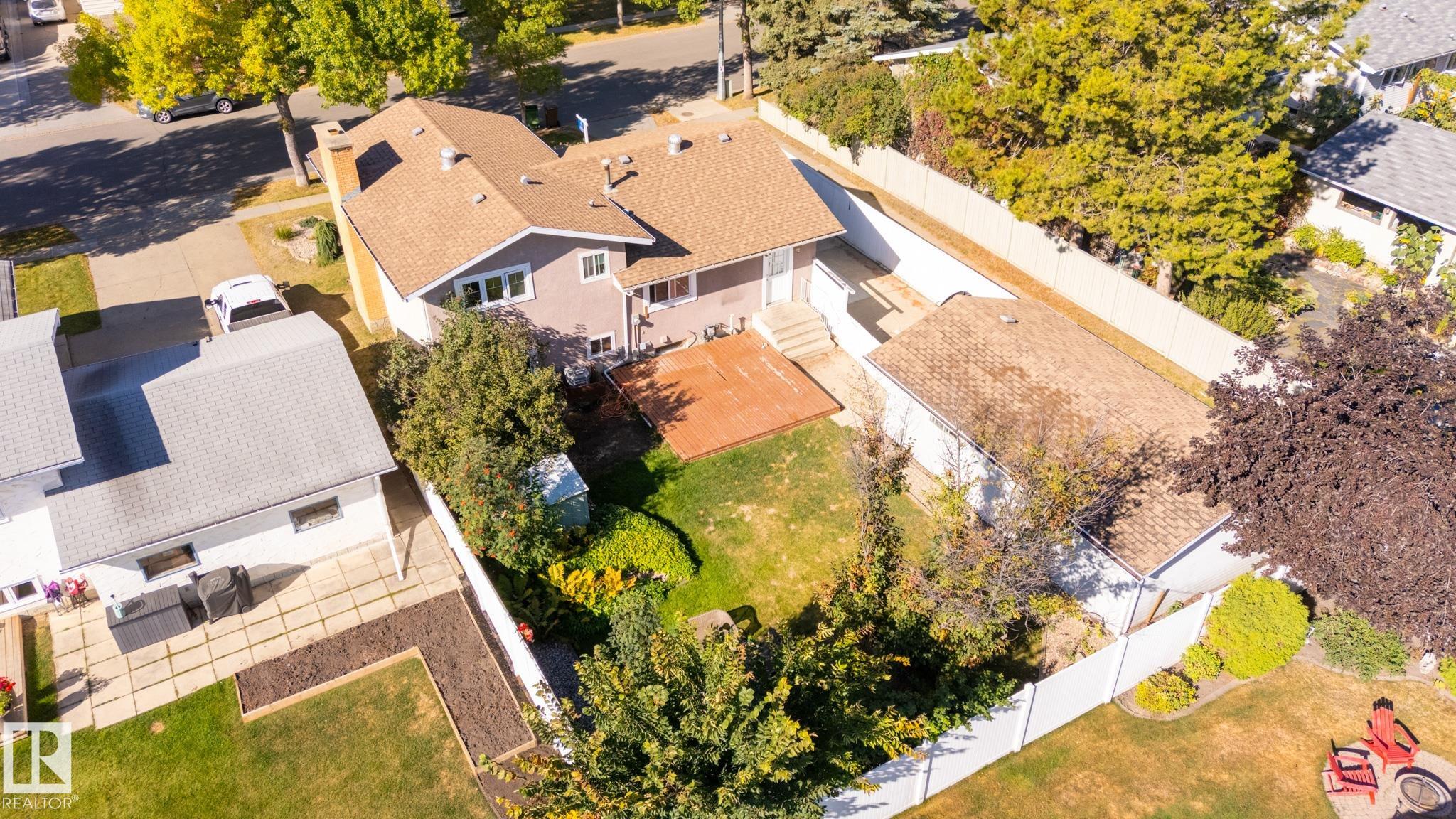 Photo 58 at 16 Larose Drive, Lacombe Park, St. Albert