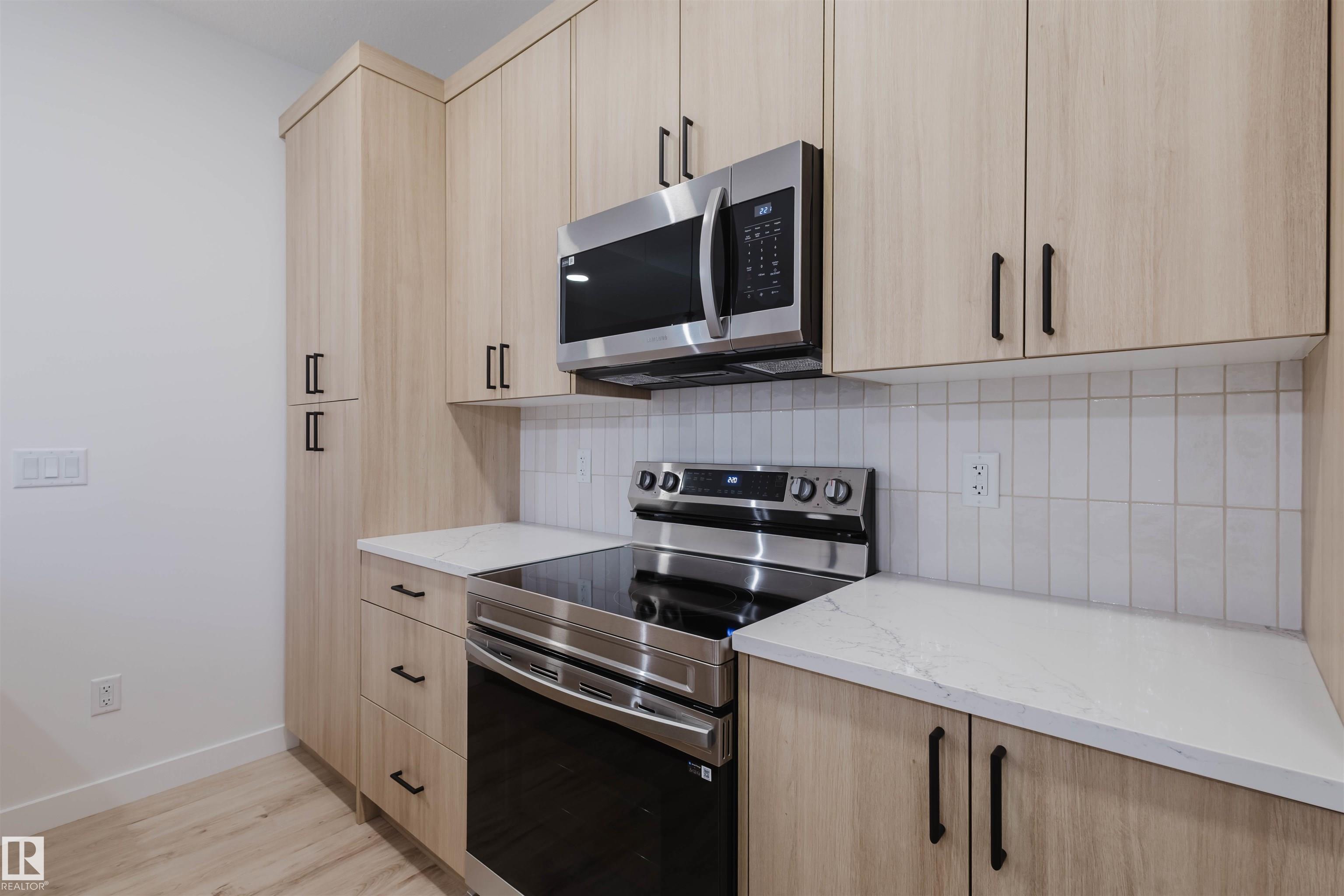 Photo 13 at 7 Cobblestone Gate, Copperhaven, Spruce Grove