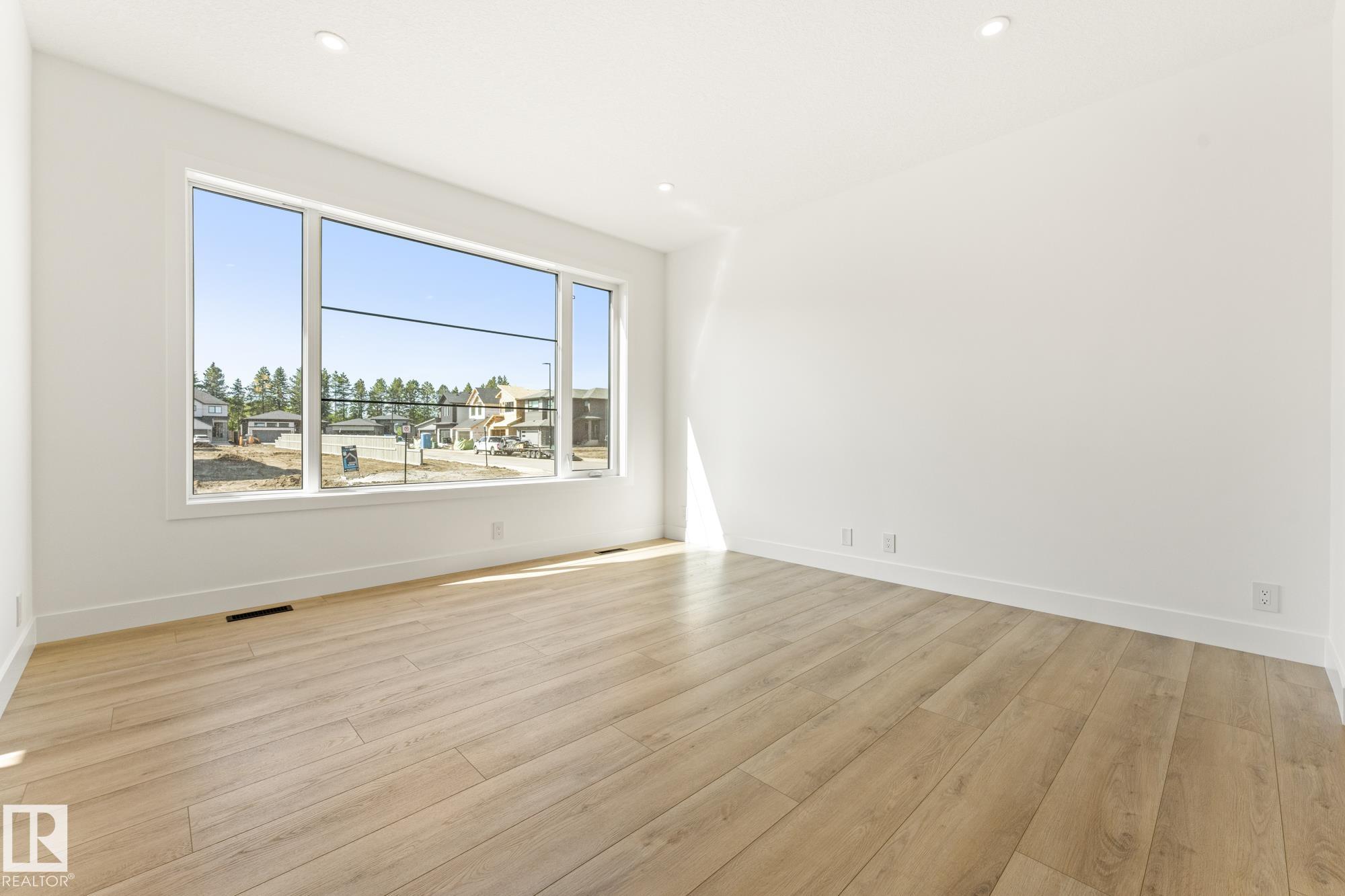 Photo 7 at 103 Newbury Ci, Salisbury Village, Sherwood Park