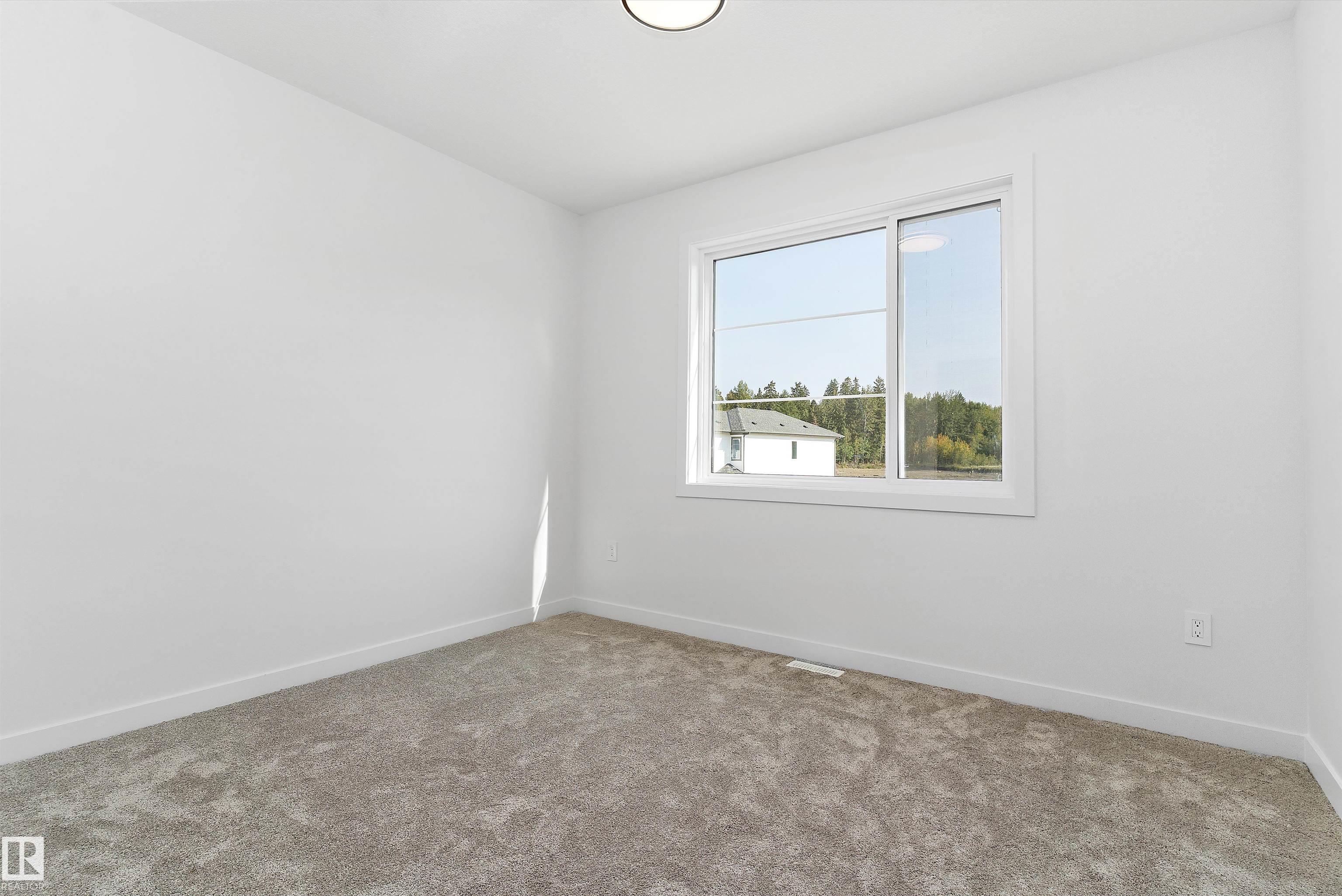 Photo 36 at 81 Meadowgrove Lane, McLaughlin, Spruce Grove