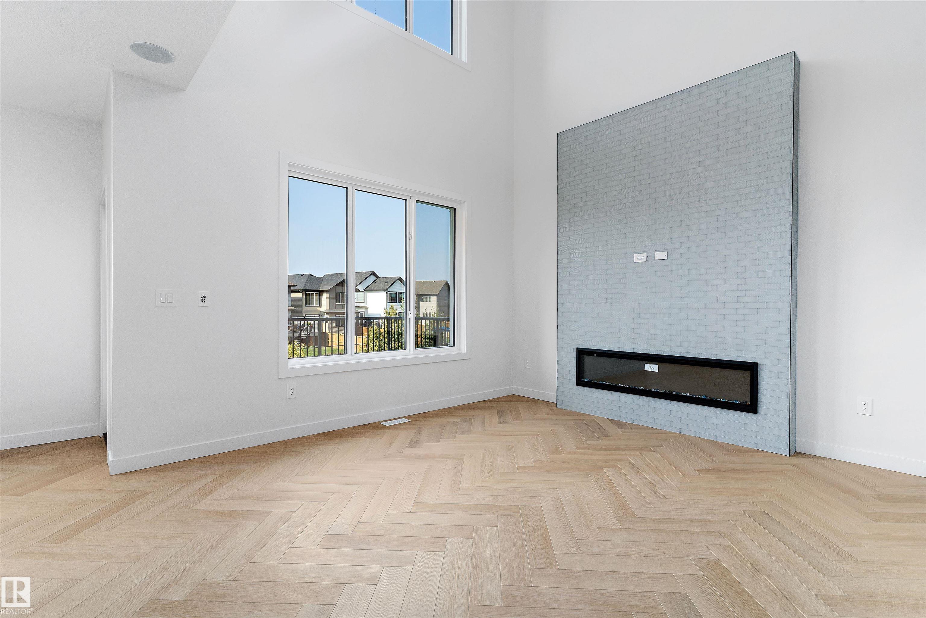 Photo 5 at 81 Meadowgrove Lane, McLaughlin, Spruce Grove
