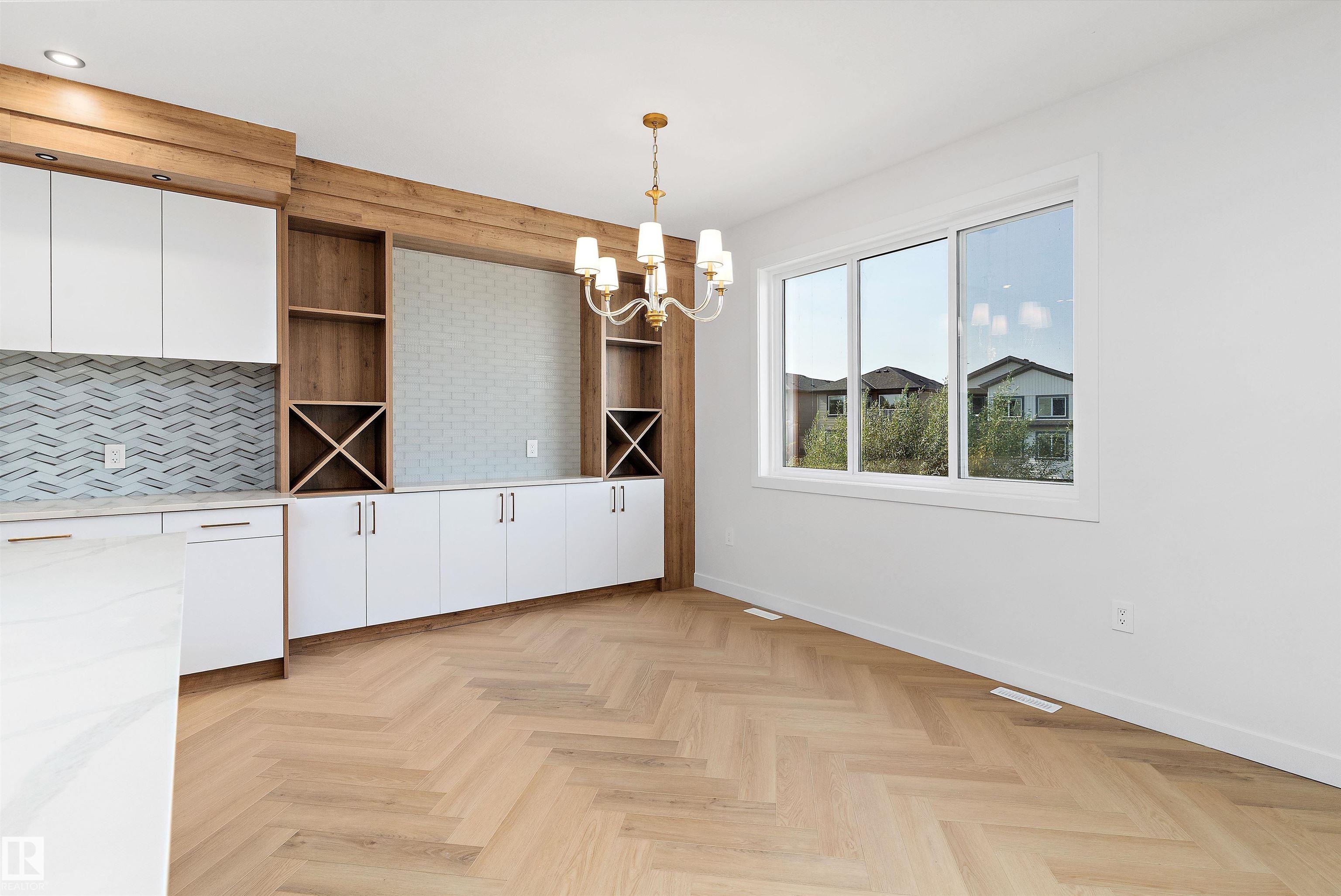 Photo 10 at 81 Meadowgrove Lane, McLaughlin, Spruce Grove
