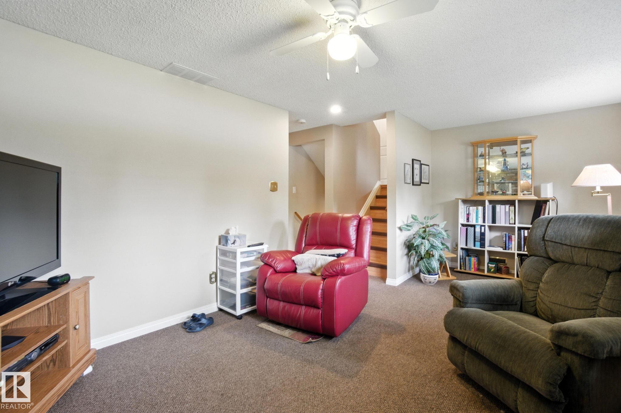 Photo 34 at 2 Laydon Drive, Lacombe Park, St. Albert