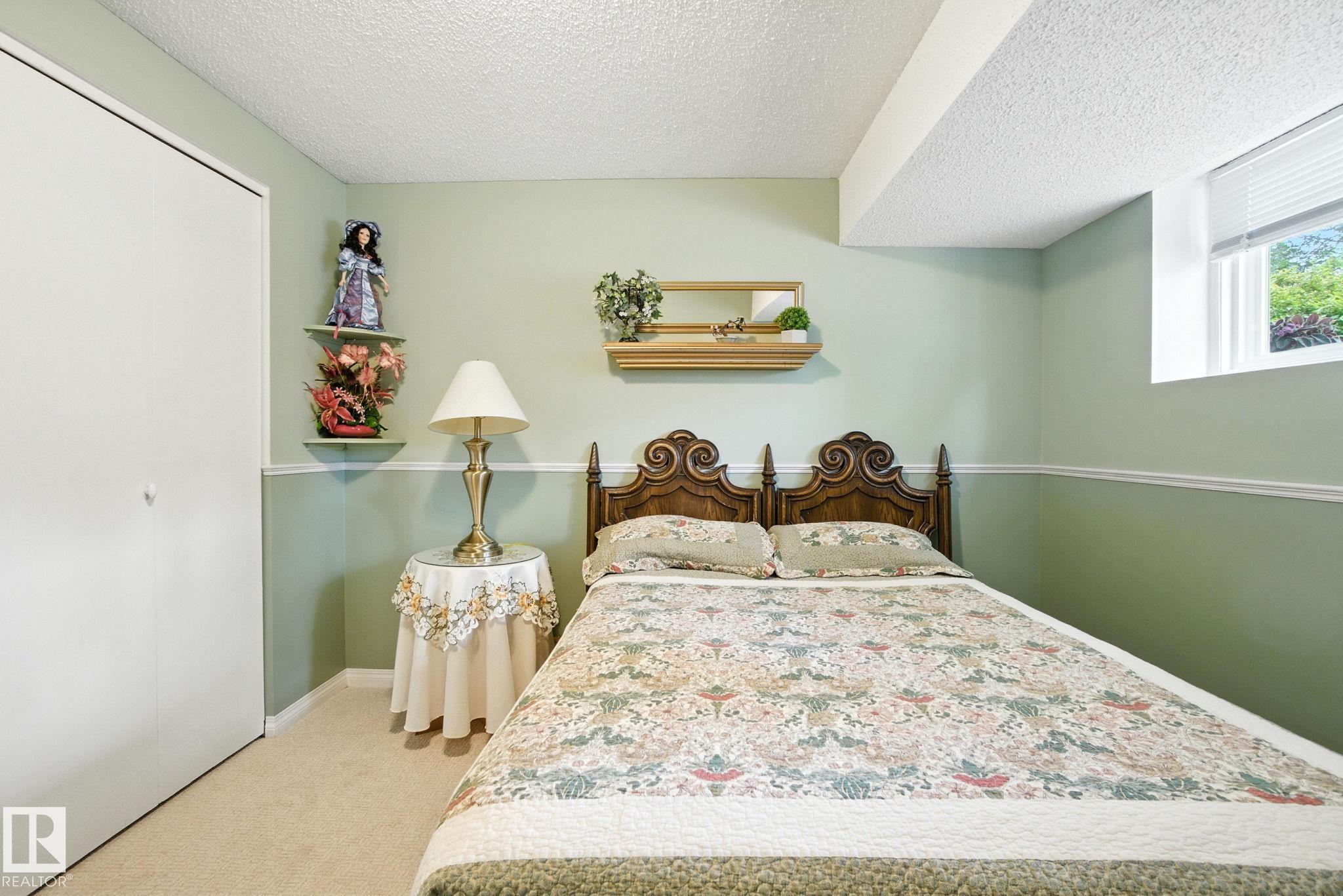 Photo 37 at 2 Laydon Drive, Lacombe Park, St. Albert