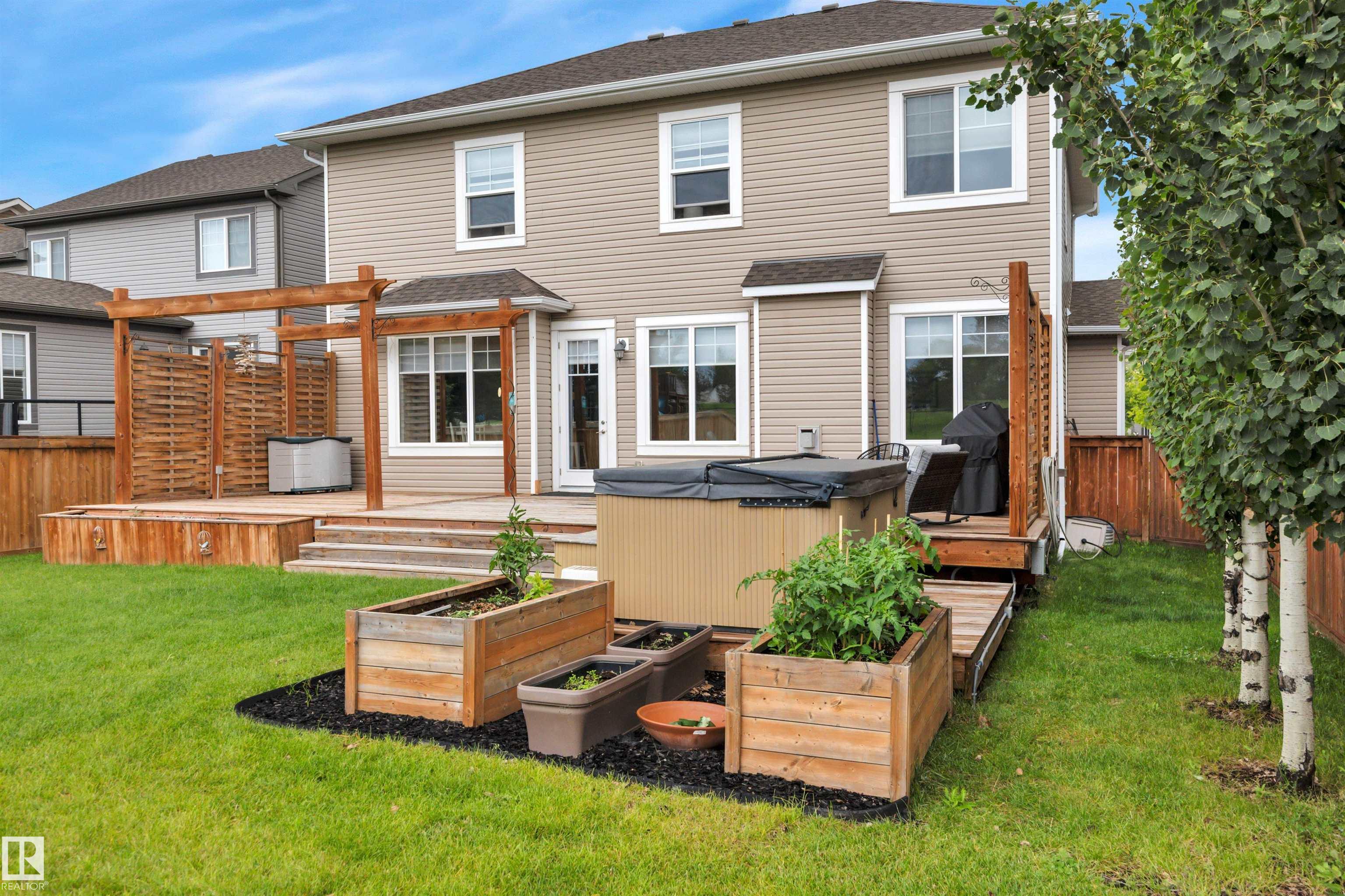Photo 20 at 50 Rosemount Boulevard, Coloniale Estates, Beaumont