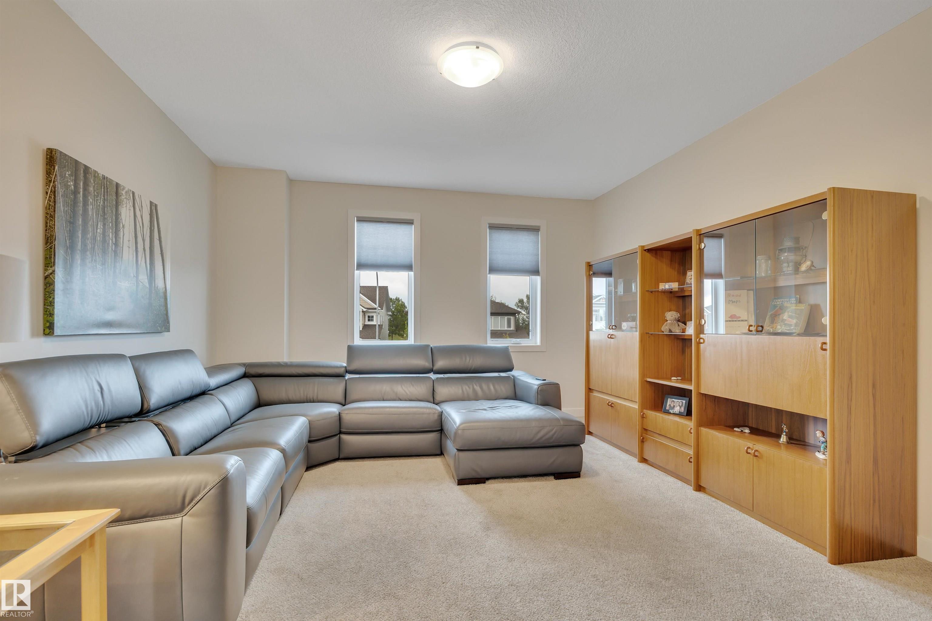 Photo 25 at 50 Rosemount Boulevard, Coloniale Estates, Beaumont
