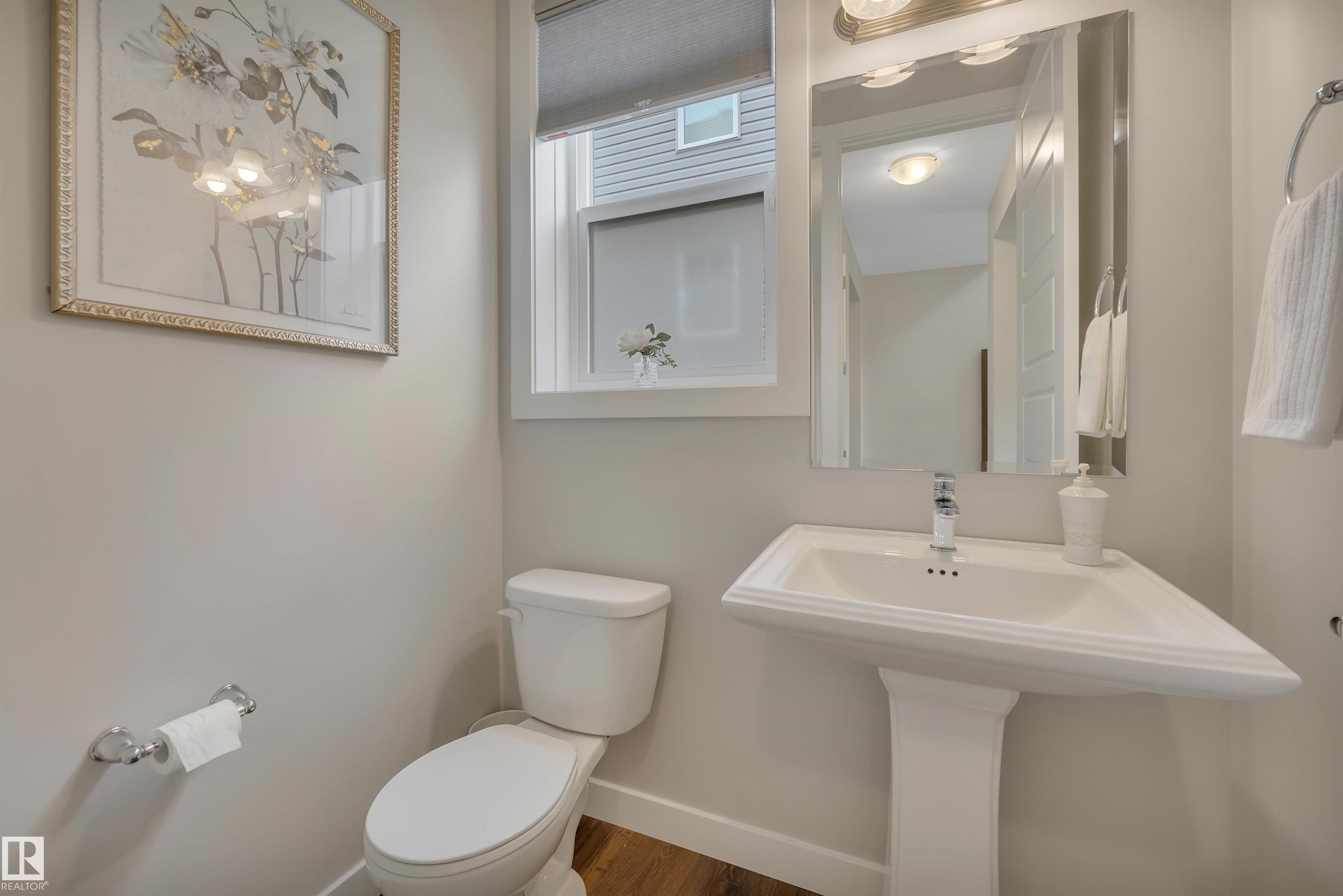 Photo 40 at 50 Rosemount Boulevard, Coloniale Estates, Beaumont