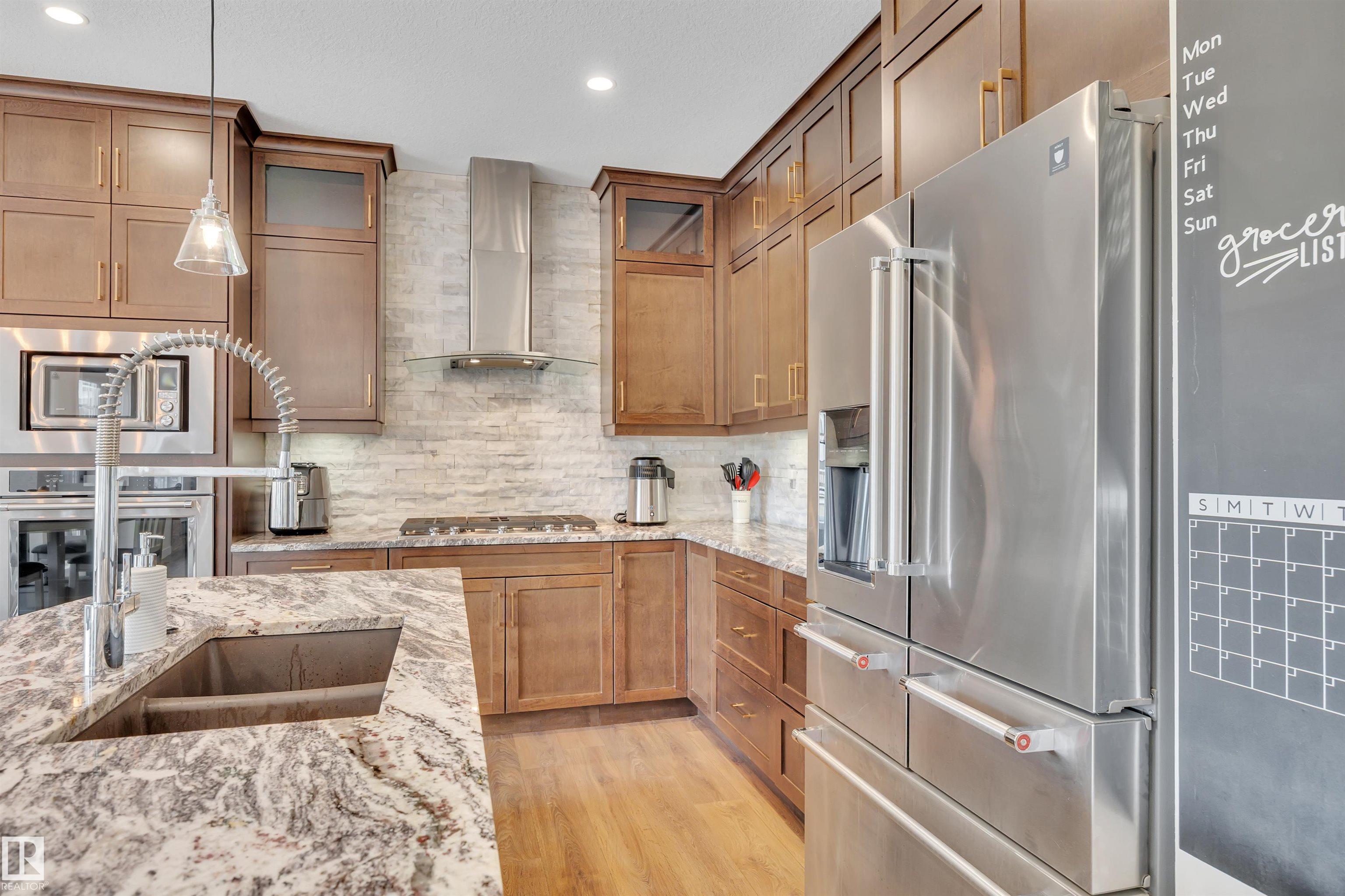 Photo 9 at 50 Rosemount Boulevard, Coloniale Estates, Beaumont