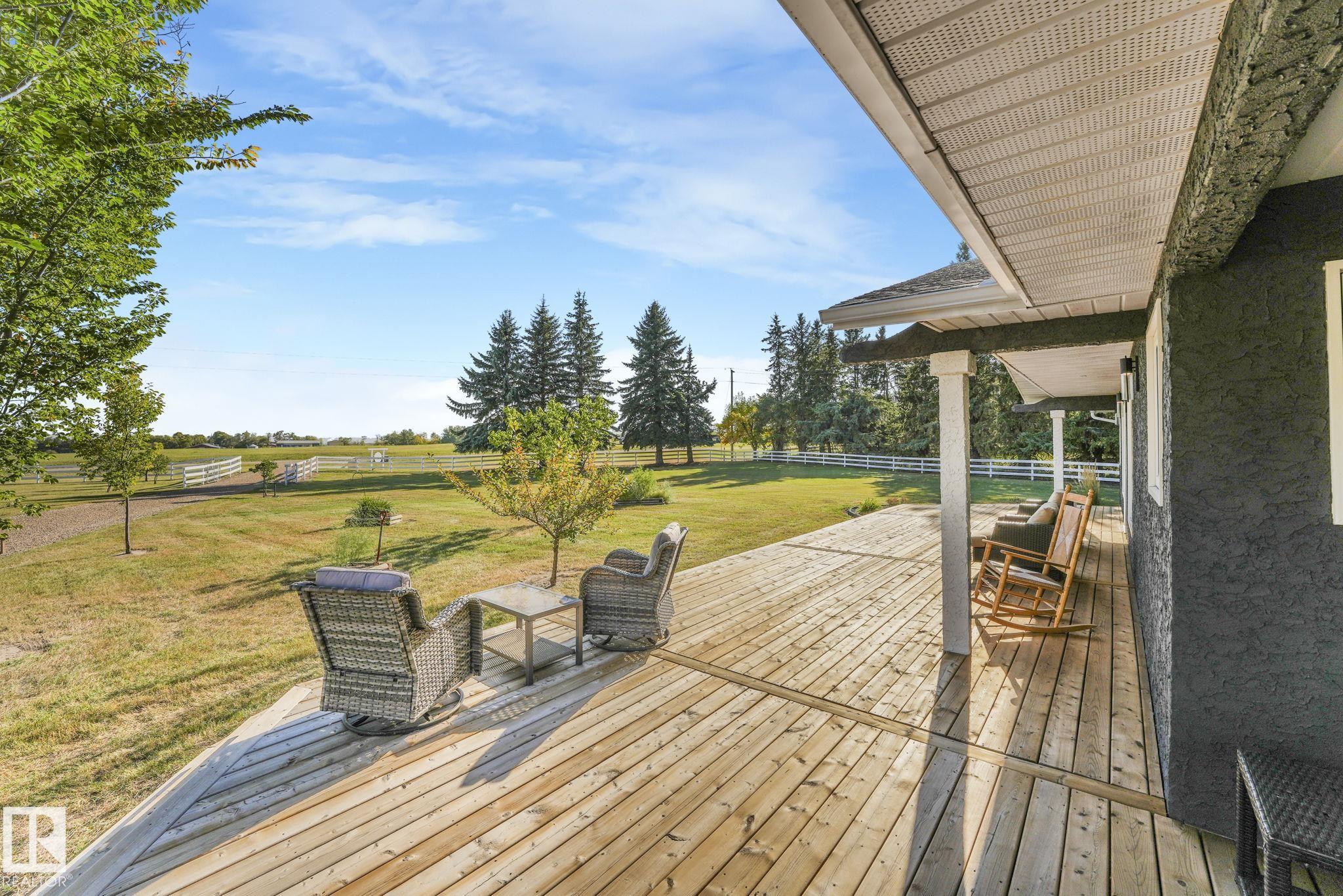 Photo 4 at 6 Gibbonslea Drive, Gibbonslea, Rural Sturgeon County