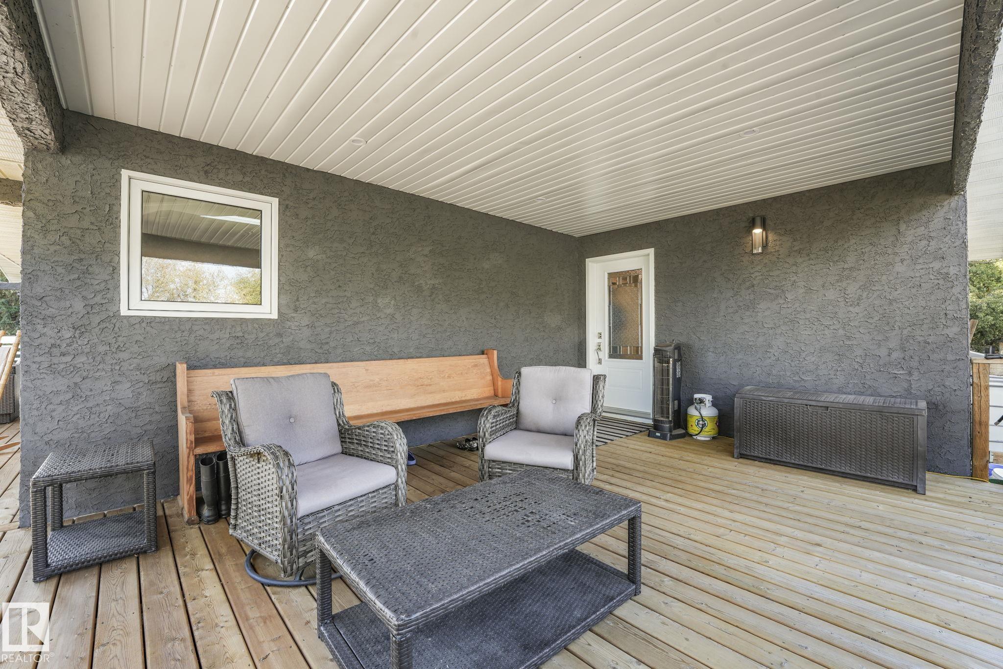 Photo 6 at 6 Gibbonslea Drive, Gibbonslea, Rural Sturgeon County