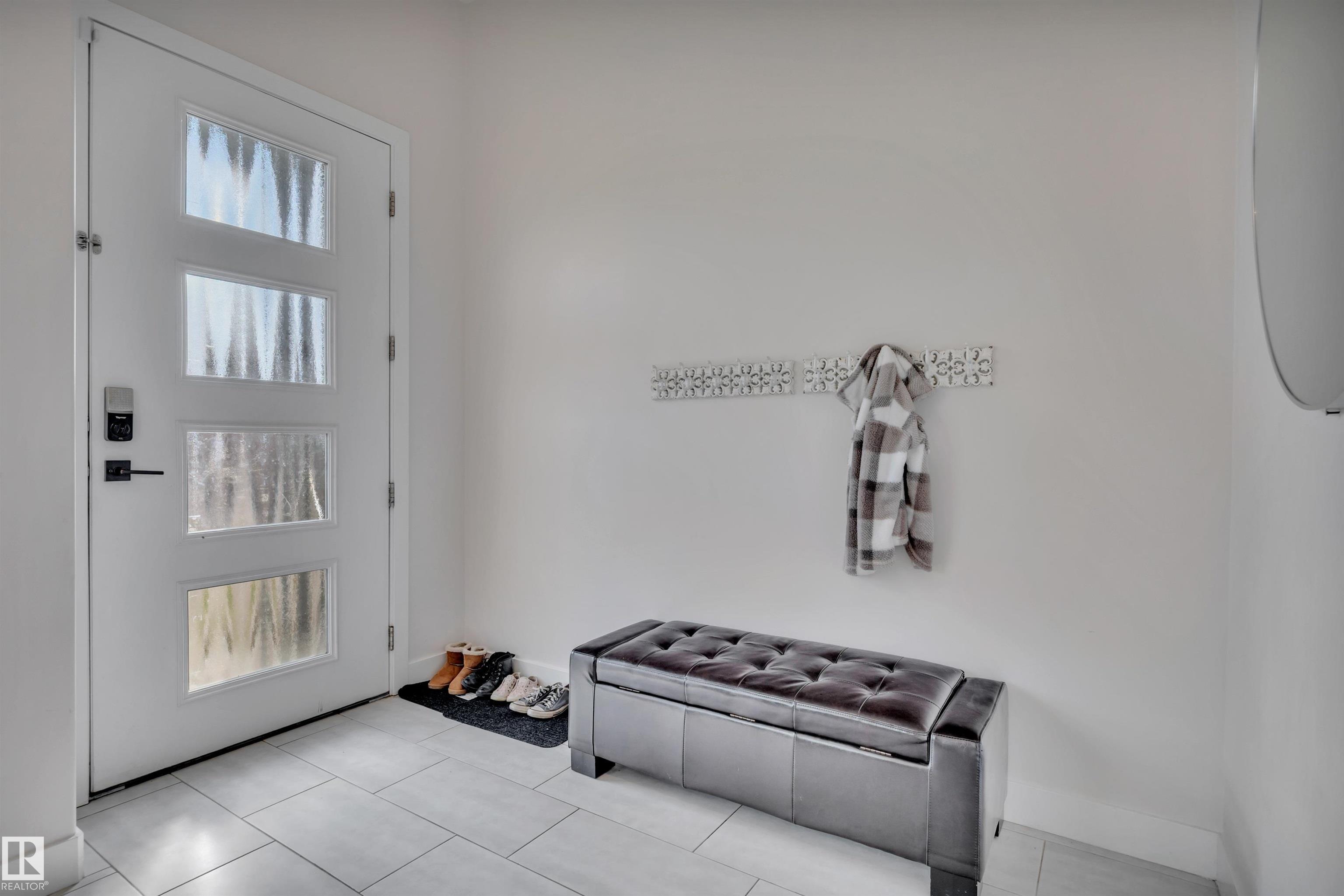 Photo 6 at 804 Berg Loop, Black Stone, Leduc