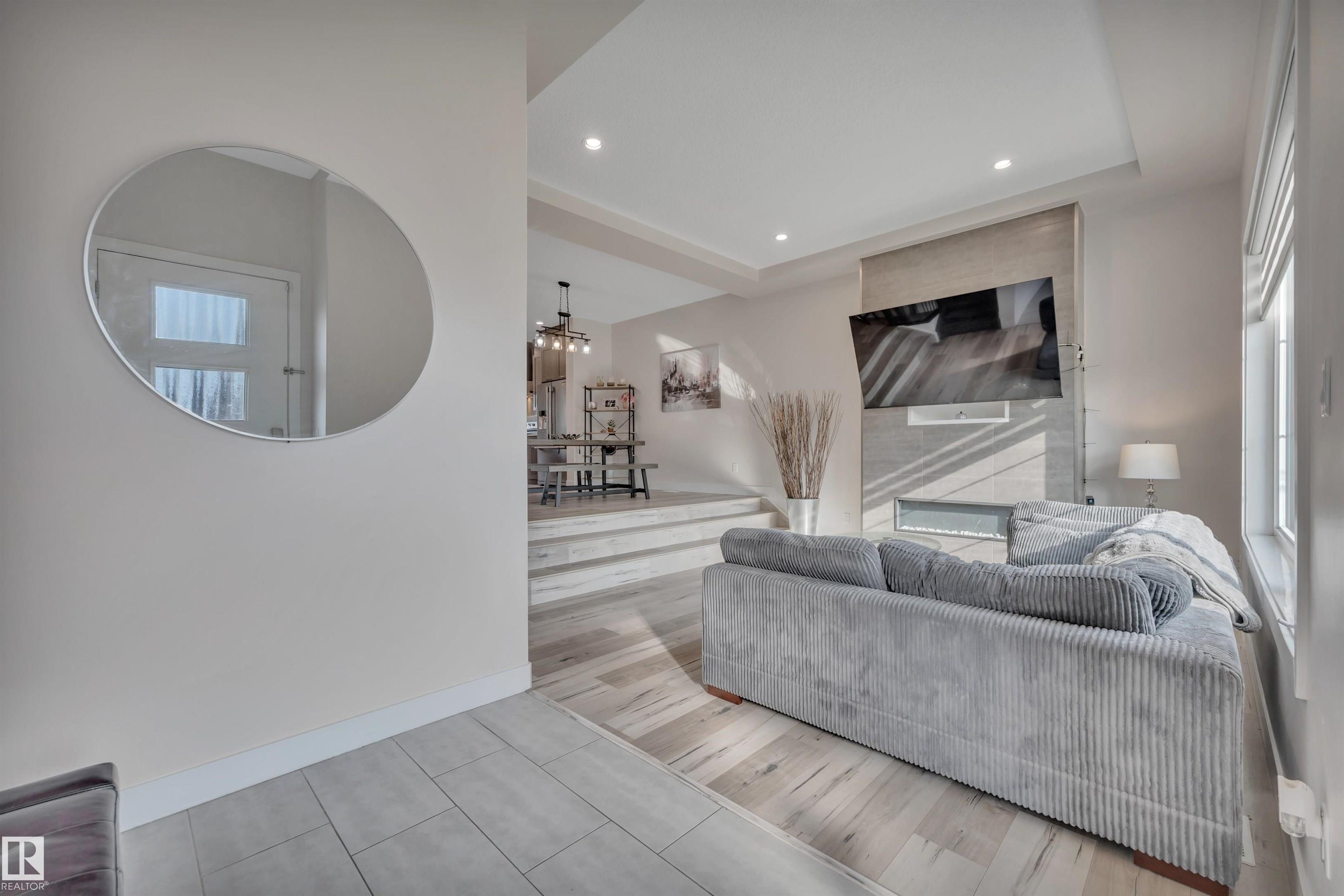 Photo 7 at 804 Berg Loop, Black Stone, Leduc