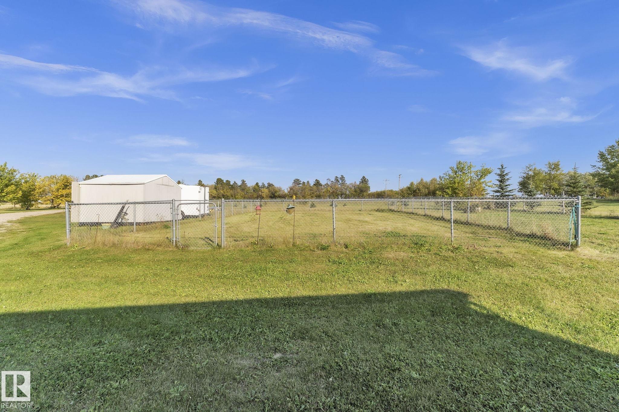 Photo 41 at 56118 Rge Road 240, None, Rural Sturgeon County
