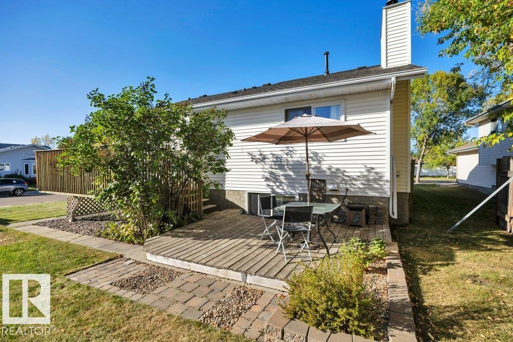 Photo 4 at 99 Meadowview Drive, Meadowview Park, Leduc