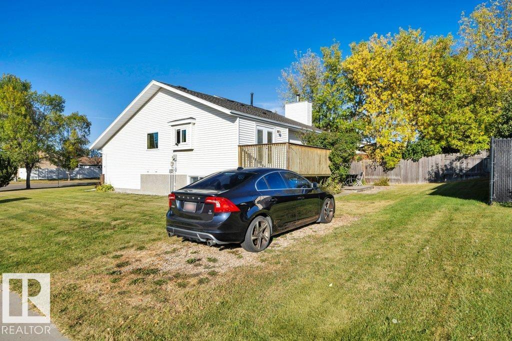 Photo 7 at 99 Meadowview Drive, Meadowview Park, Leduc