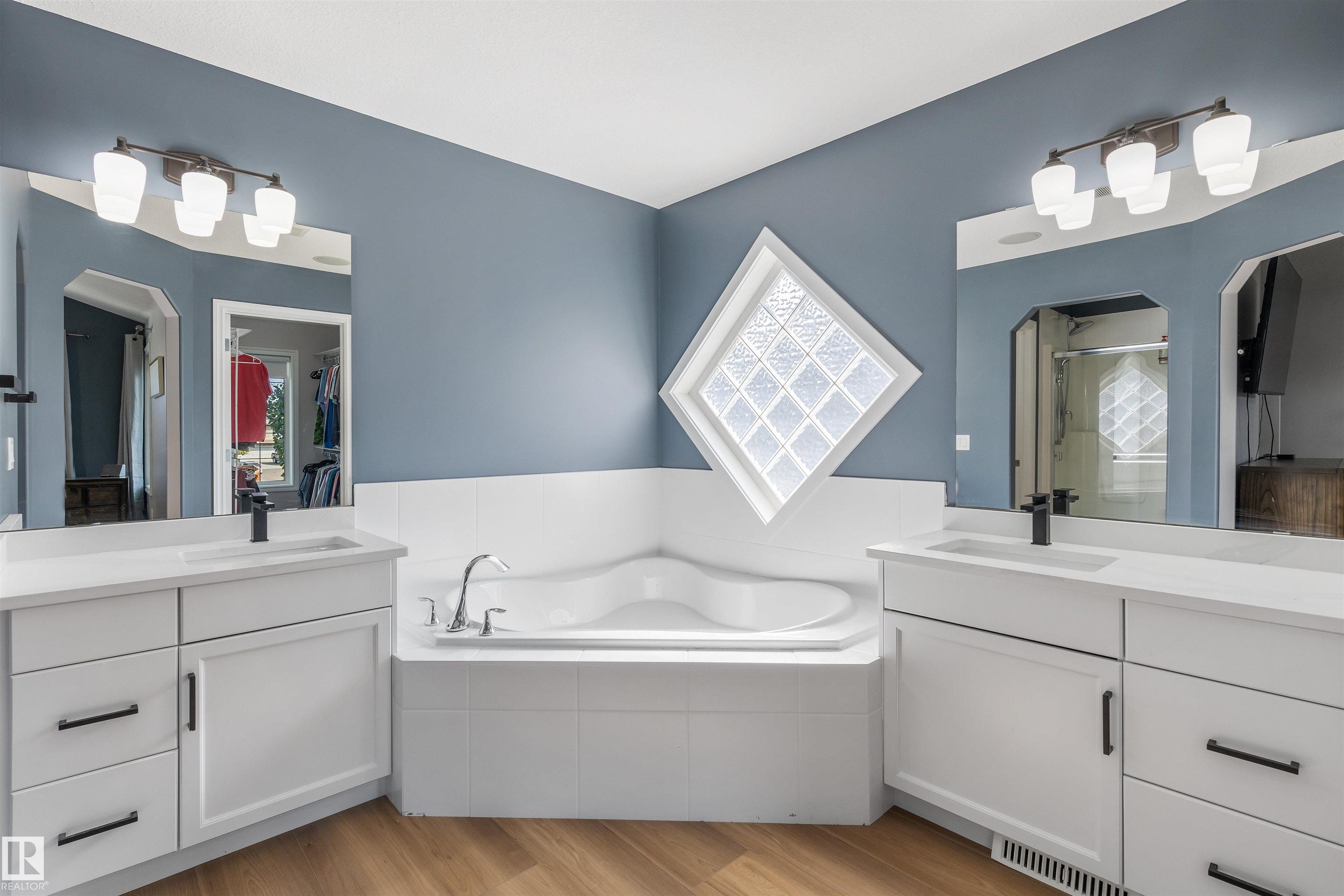 Photo 33 at 43 Avonlea Court, Aspen Glen, Spruce Grove