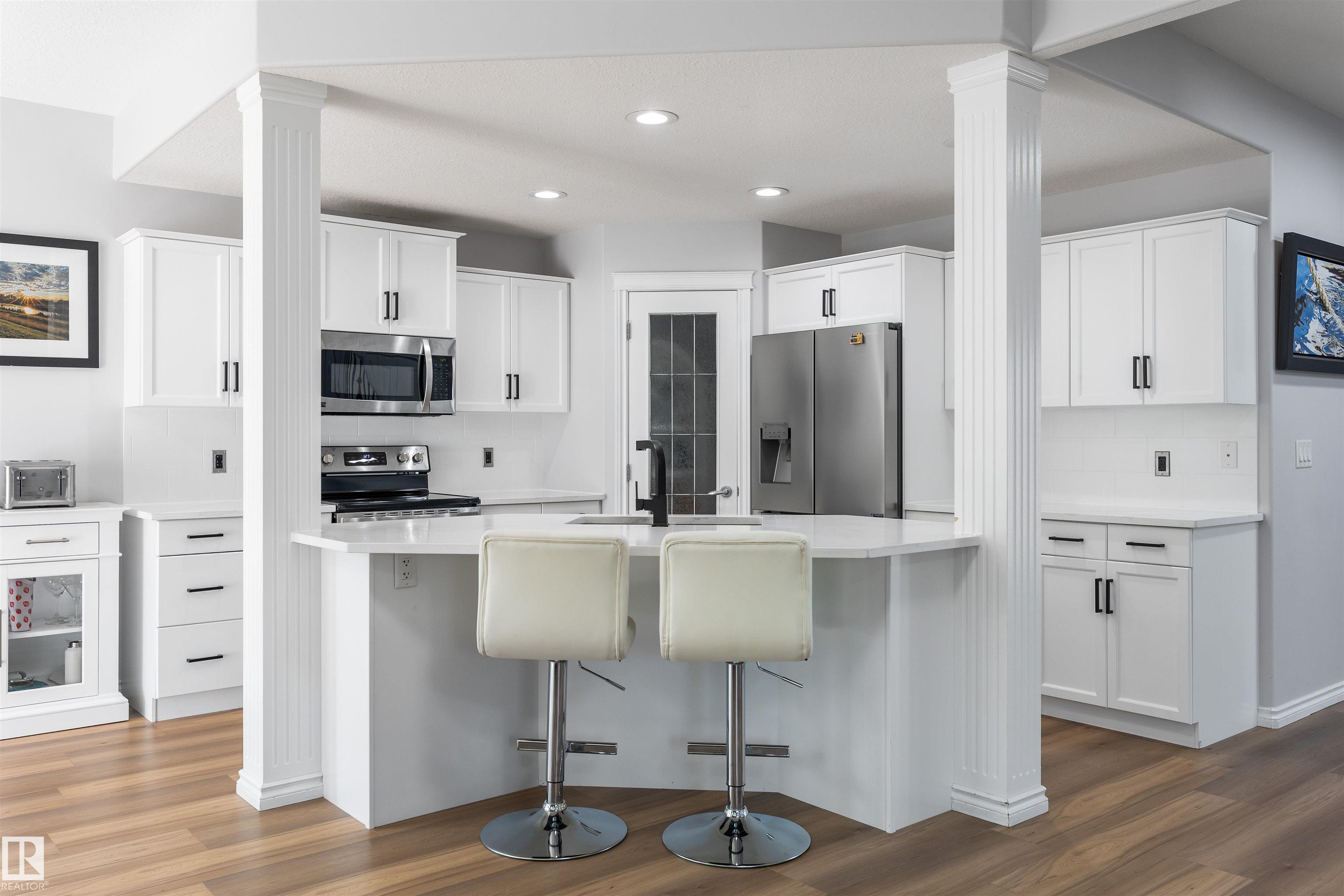 Photo 9 at 43 Avonlea Court, Aspen Glen, Spruce Grove